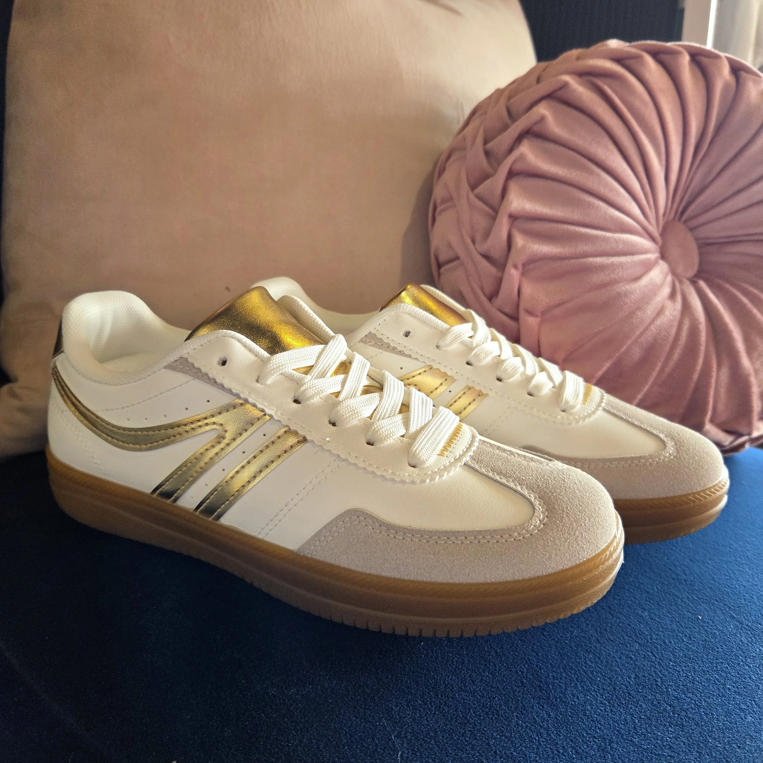 White Everyday Sneakers with Metallic Gold Detail