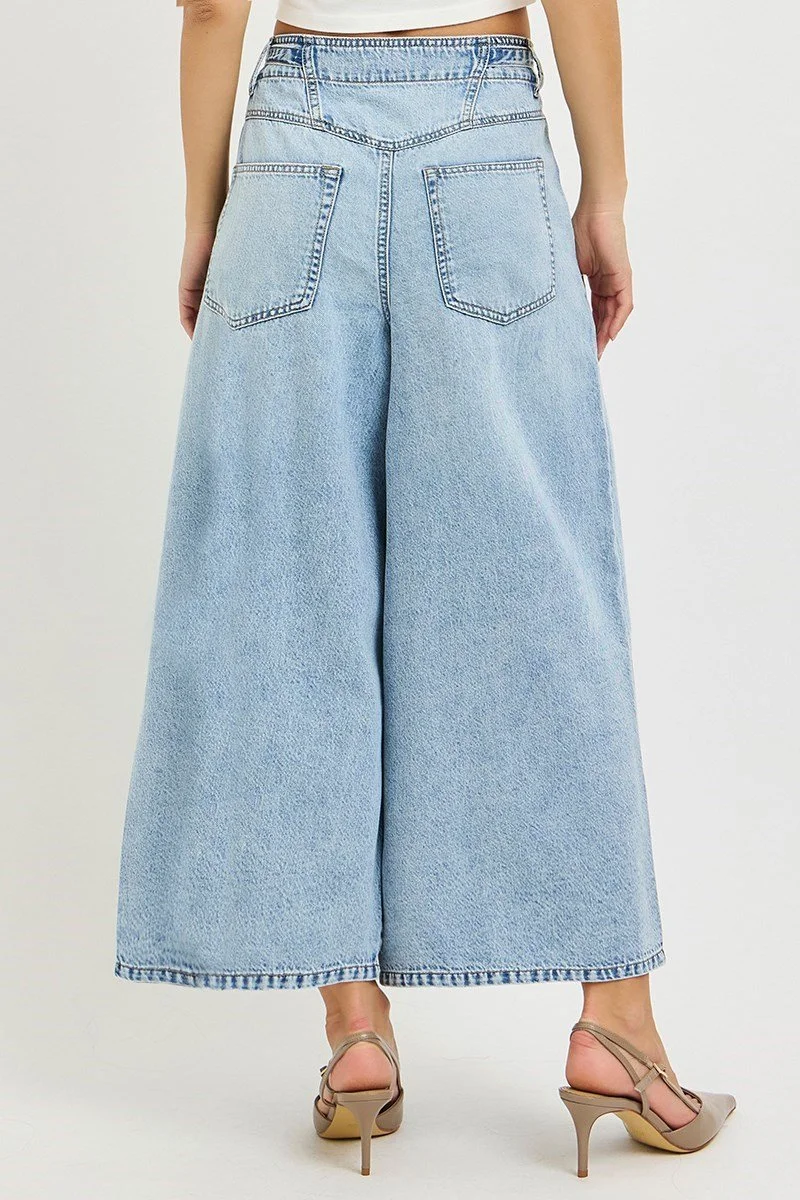 slouchy cropped denim by Risen