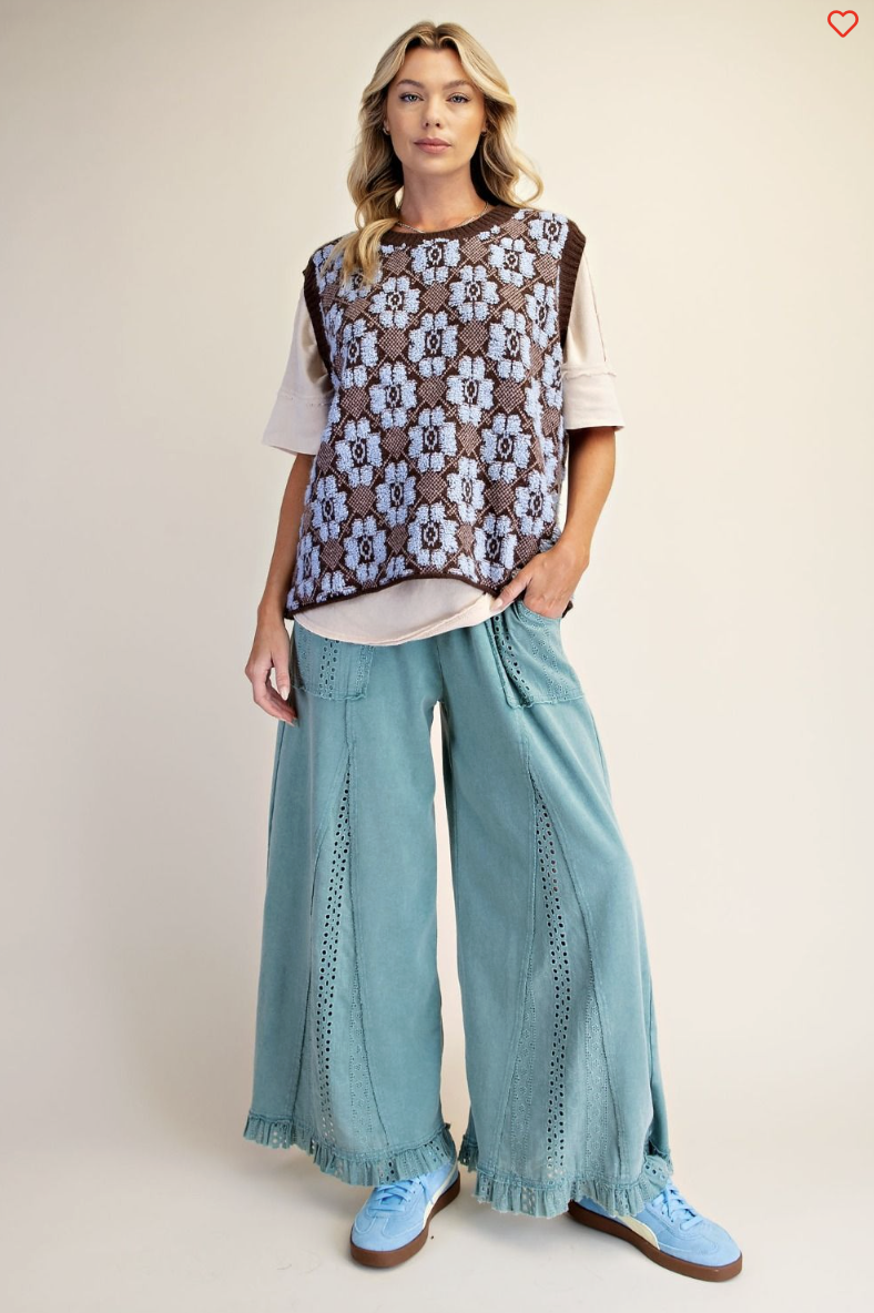 Floral Pattern Knitted Sweater Vest