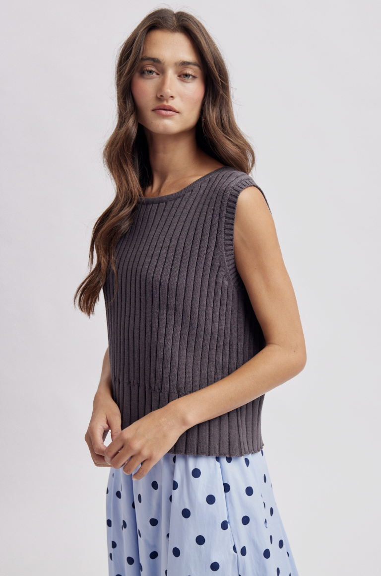Alexis-Sleeveless Ribbed Sweater Vest In Shadow Gray