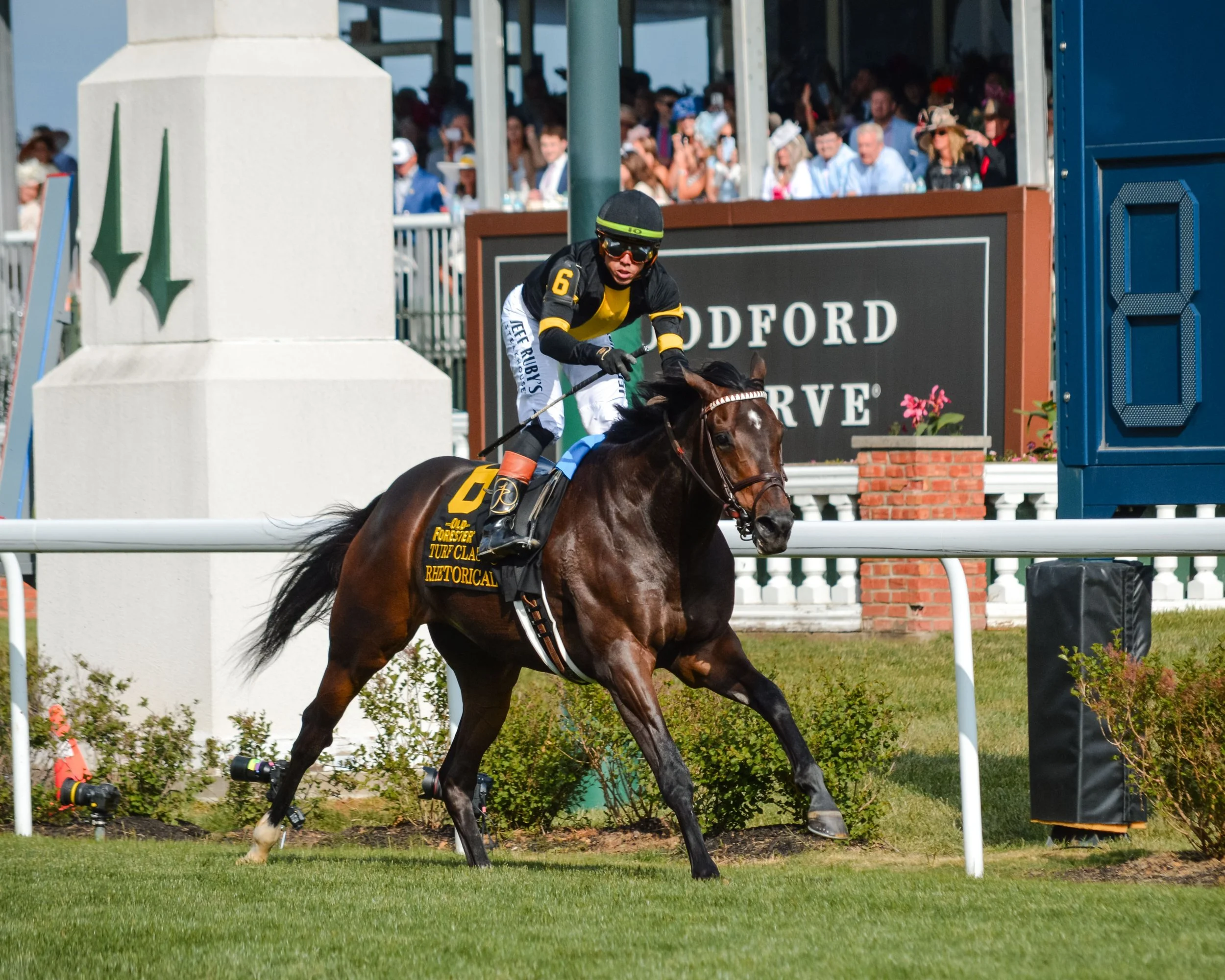 152nd Kentucky Derby 2026 original photography capturing Golden Tempo's historic win at Churchill Downs. Photos: Dez Barnes