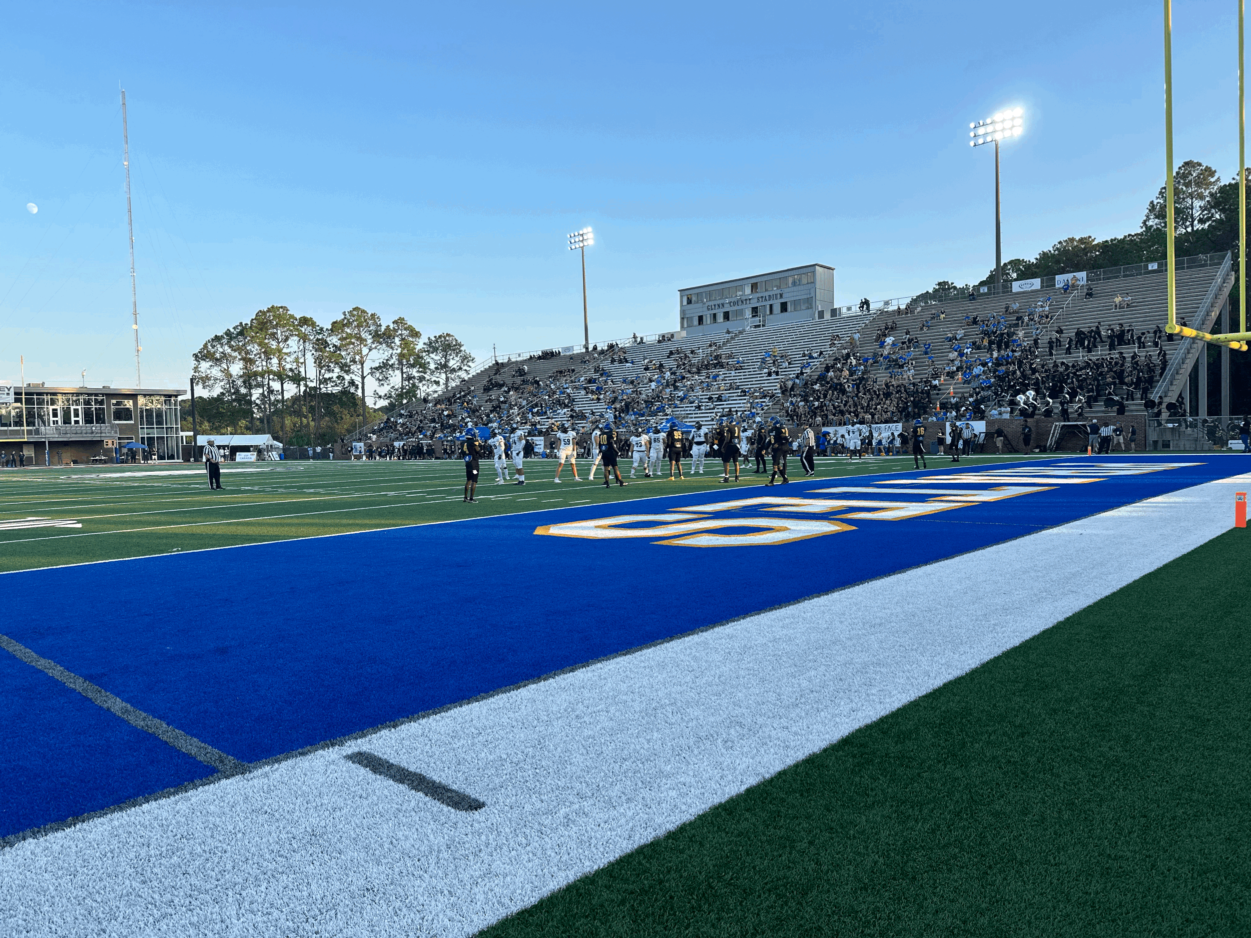 Camden County Wildcats Secure Thrilling 51-41 Victory Over Brunswick Pirates