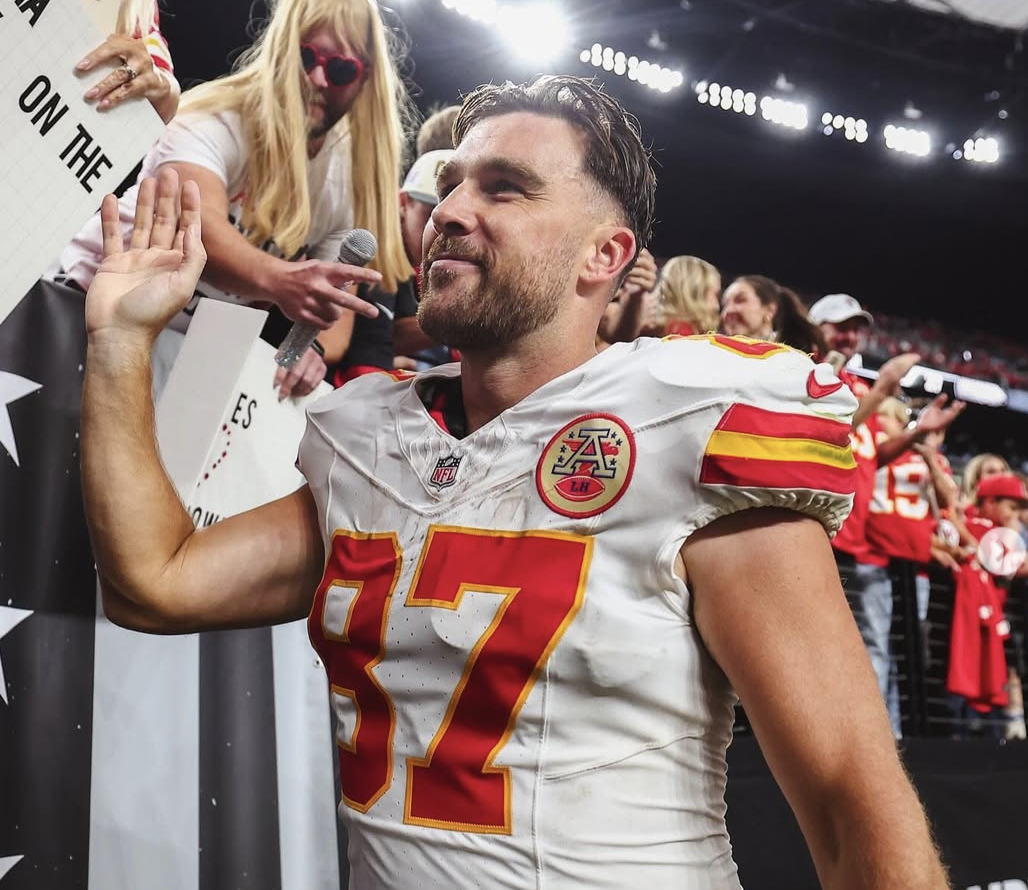 Travis Kelce Climbs Tight End Touchdown Mountain