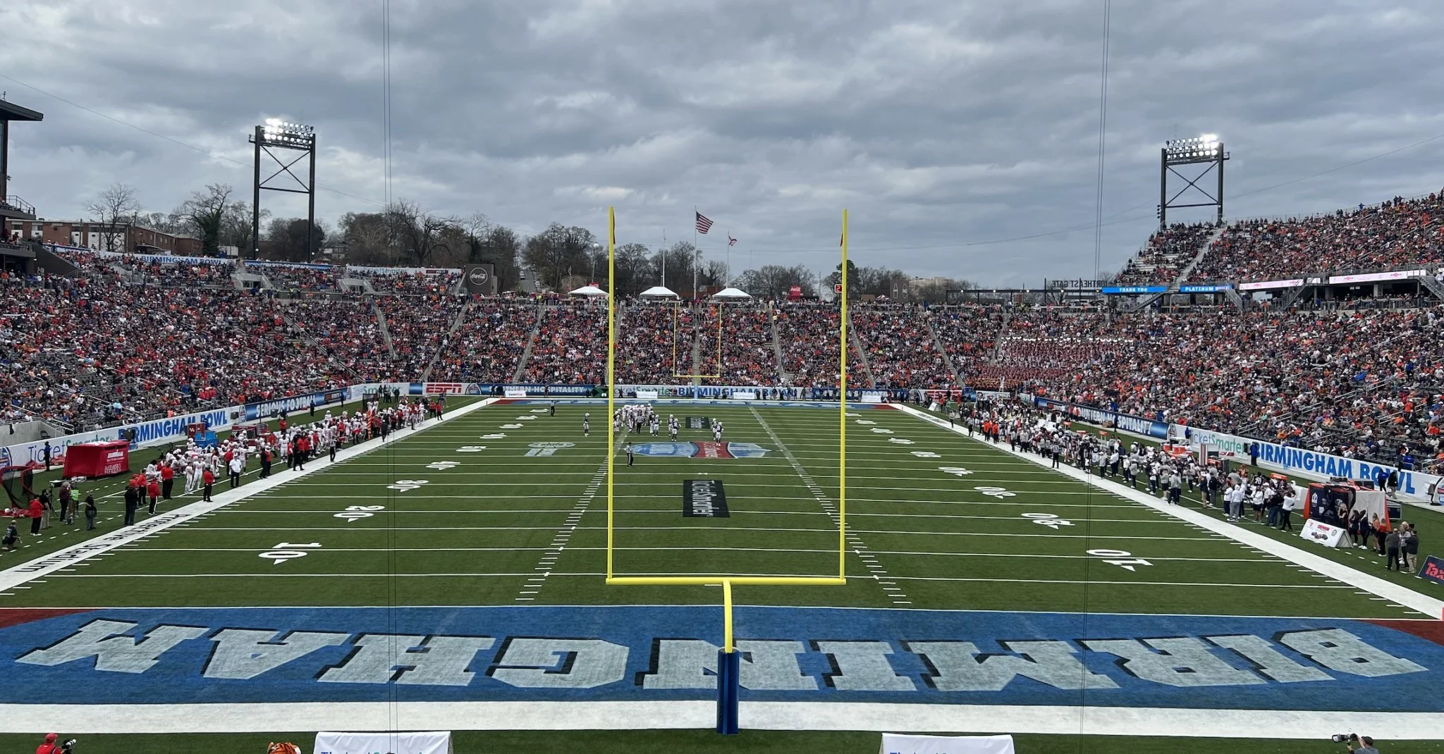 Battle for the Bell: Yellow Jackets and Commodores Set for Historic Birmingham Bowl Clash