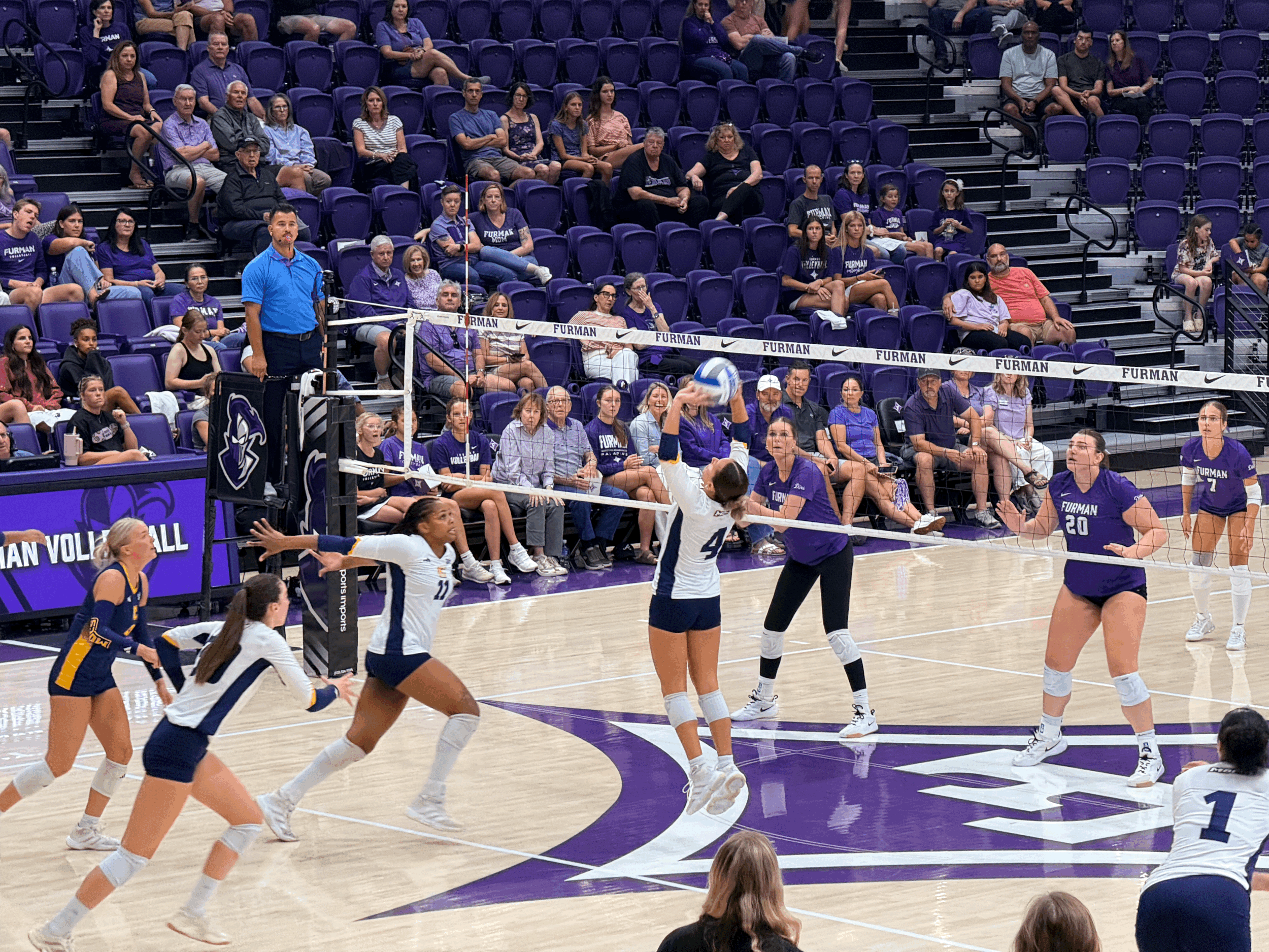 Furman Sweeps Chattanooga on Big Din Energy Night at Timmons Arena
