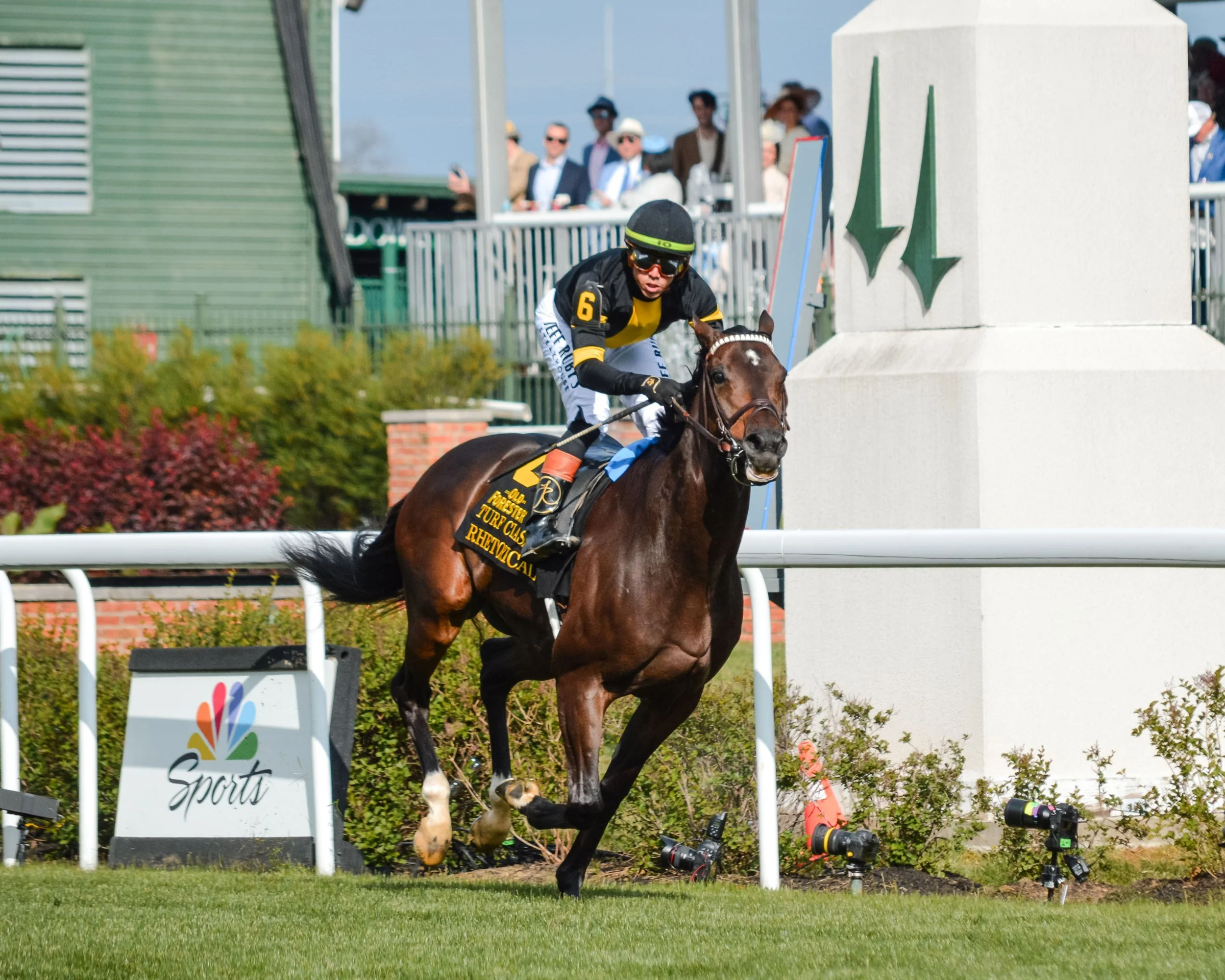152nd Kentucky Derby 2026 original photography capturing Golden Tempo's historic win at Churchill Downs. Photos: Dez Barnes