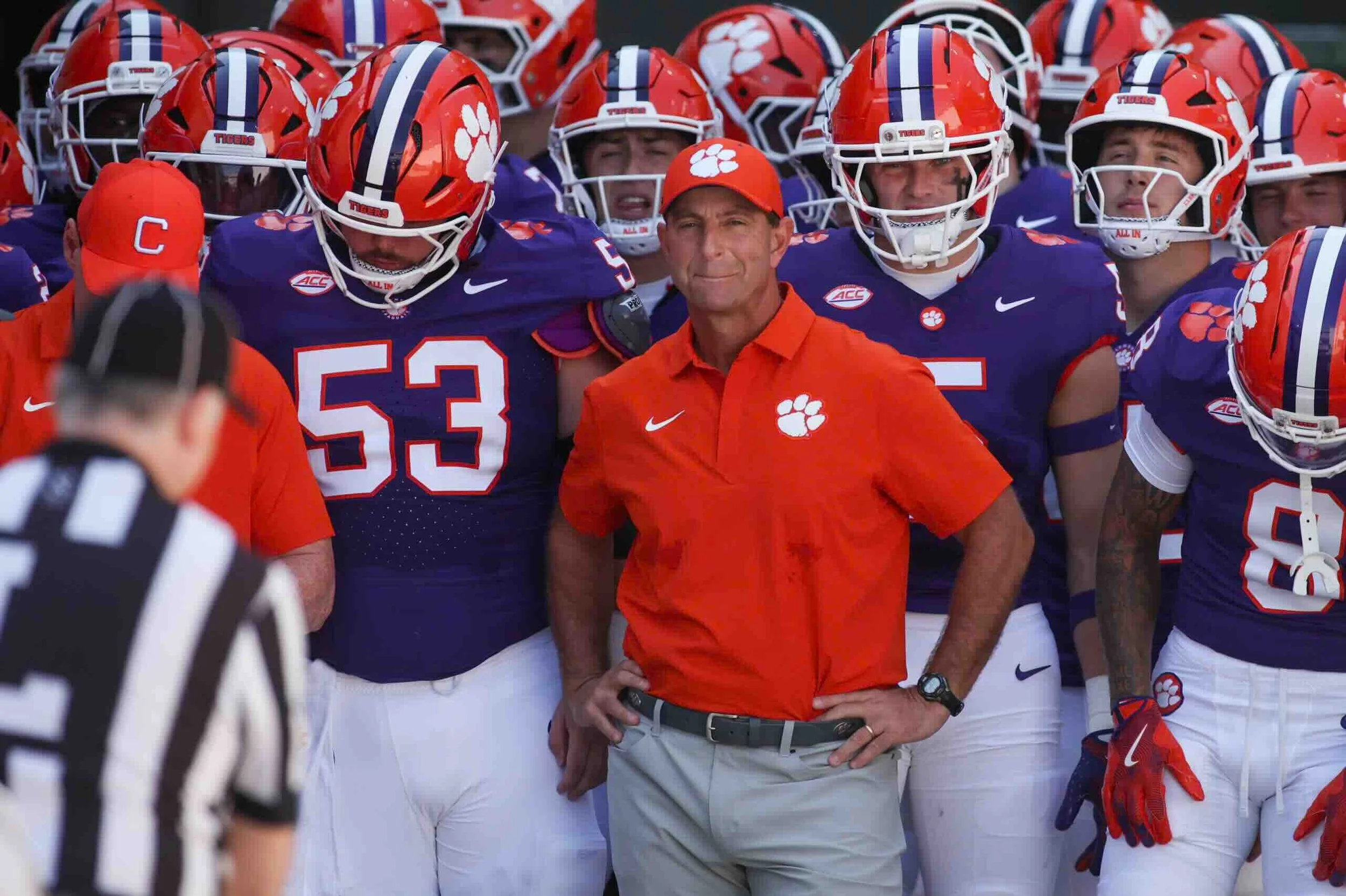 dabs swine head coach Clemson