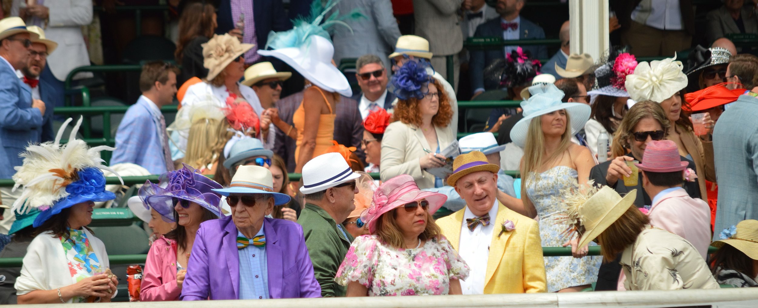 152nd Kentucky Oaks 2026 original photography capturing all the excitement, fashion, and thrilling race day moments at Churchill Downs. Photos: Dez Barnes