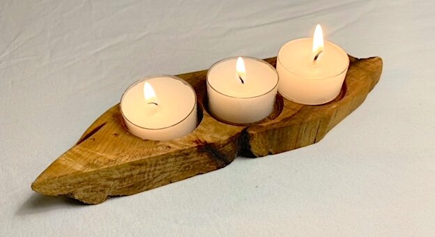 3 tealights.jpeg