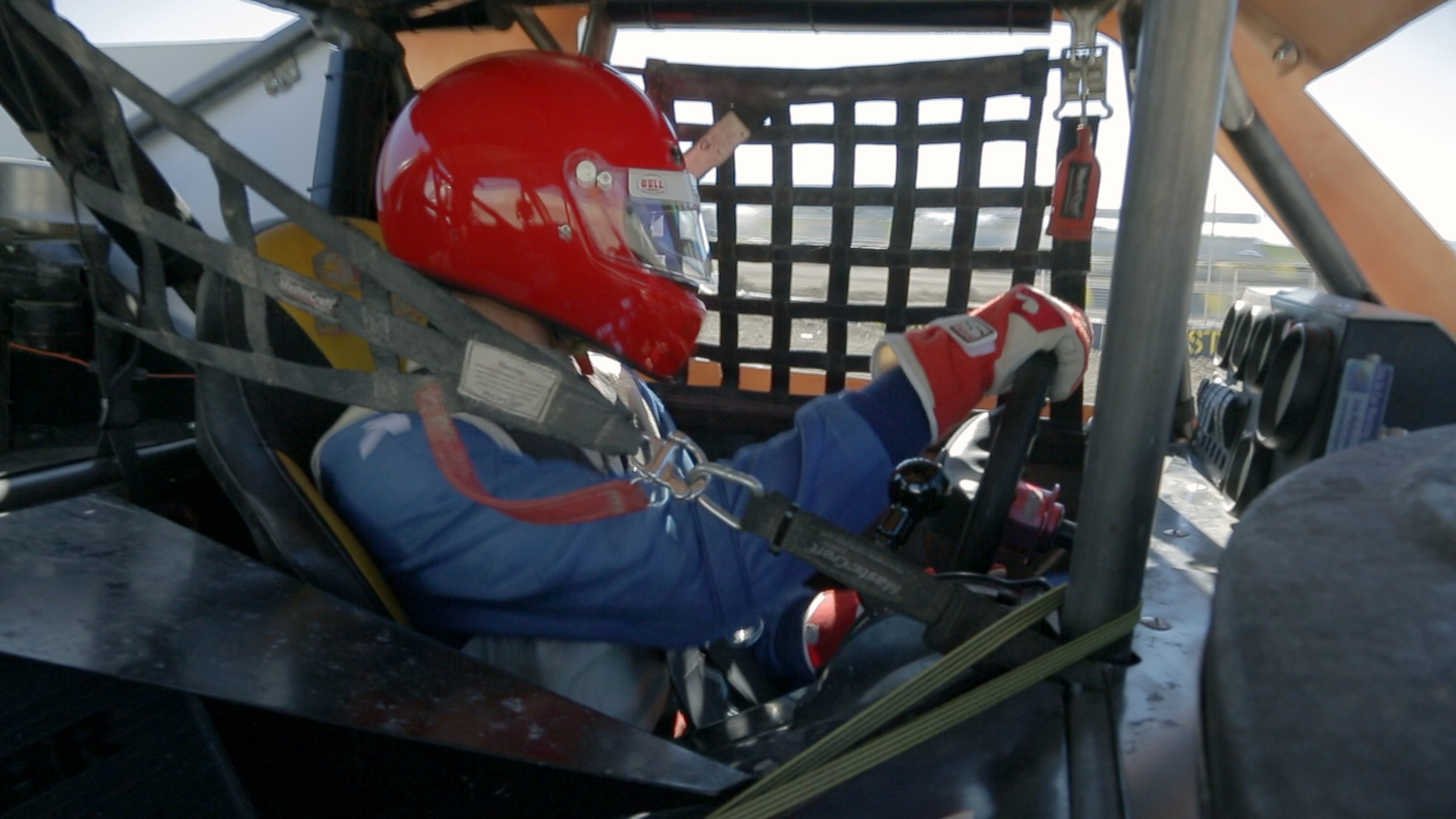 racing line_1.850.1.jpg
