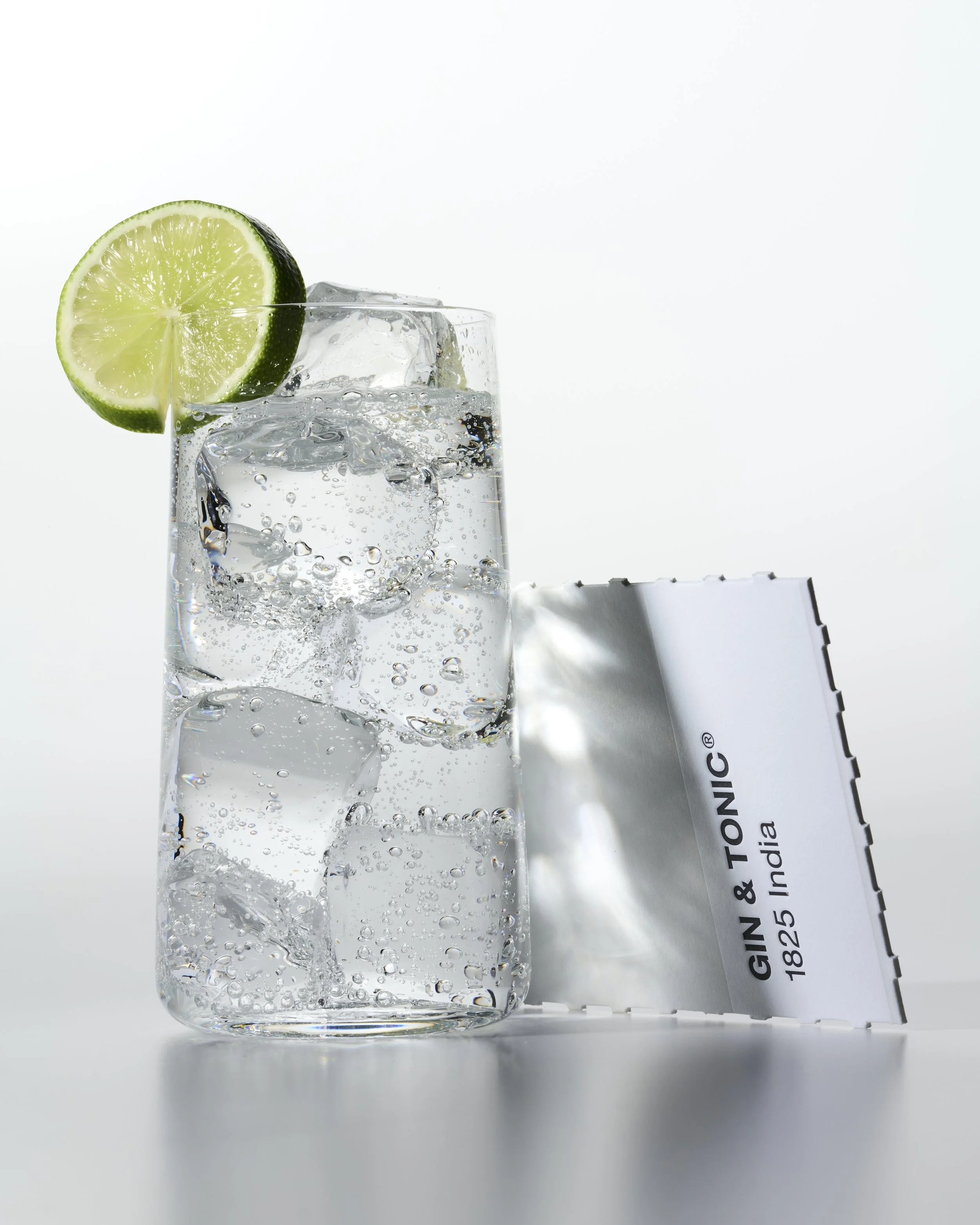 03_CC_Cocktail Coaster System_Gin and Tonic_0048.jpg