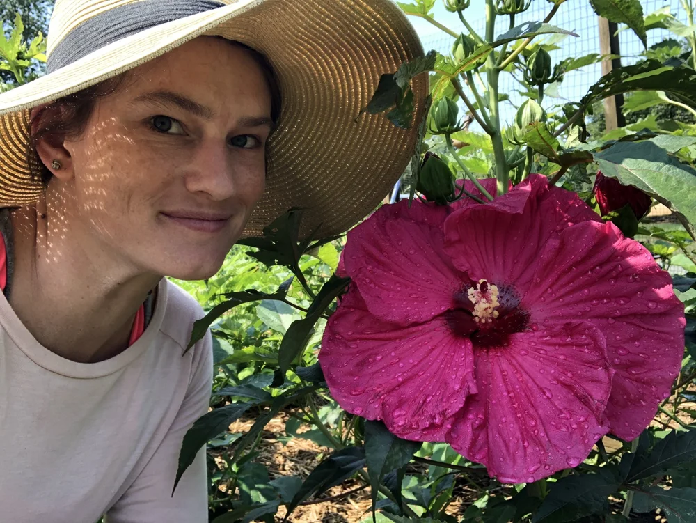 Plants who have no right being this huge! 