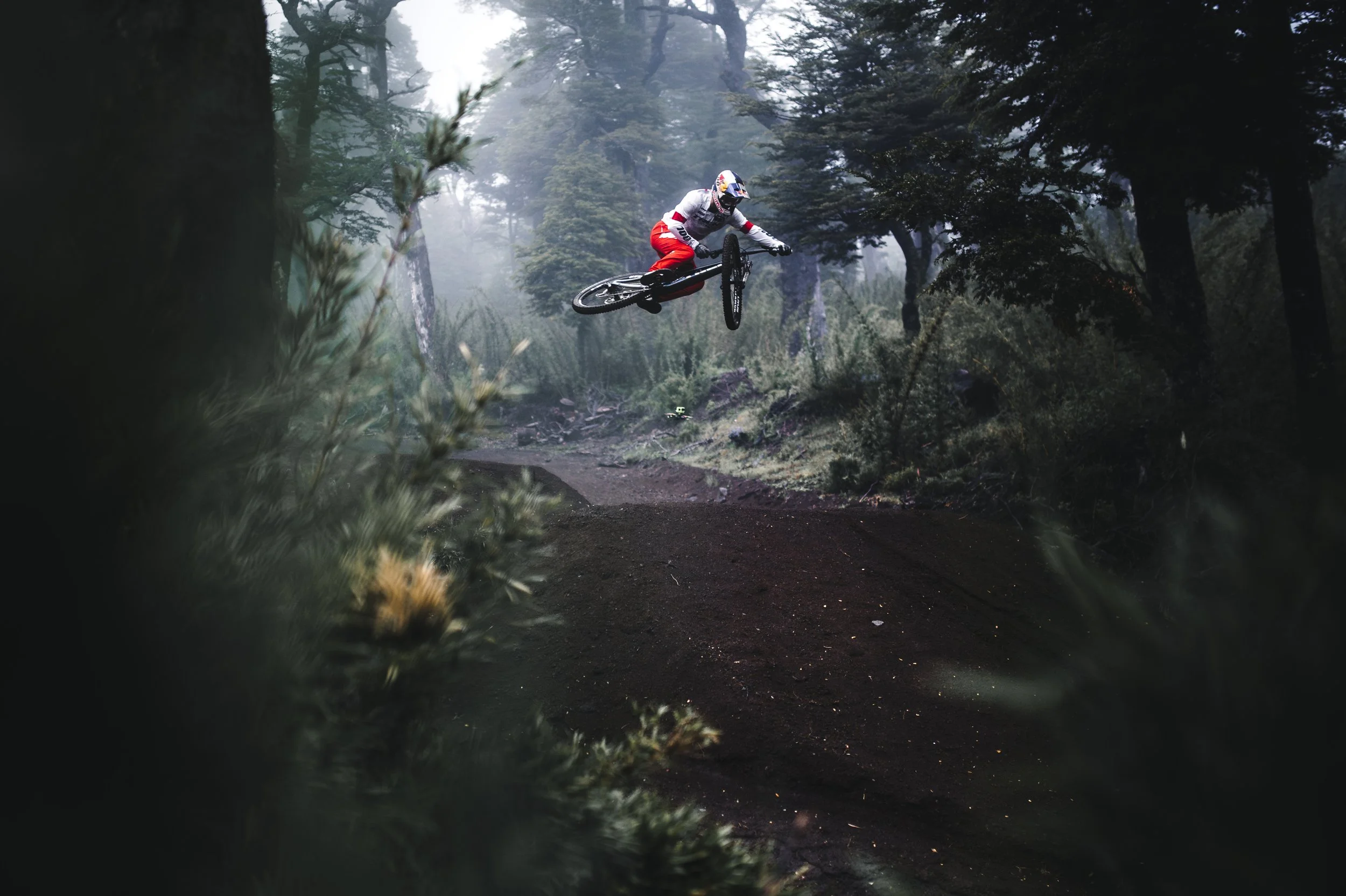 JW_BURNS_ECLIPSE_2020_0026-Enhanced-NR copy.jpg