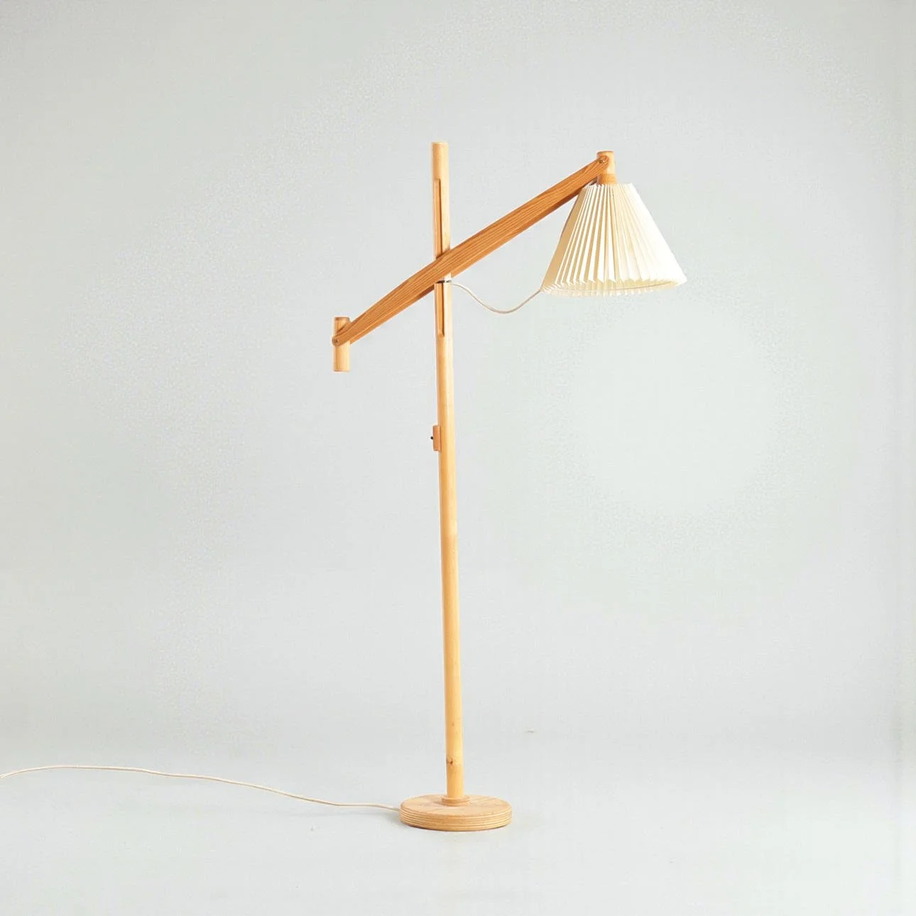 Pine Floor Lamp.jpg