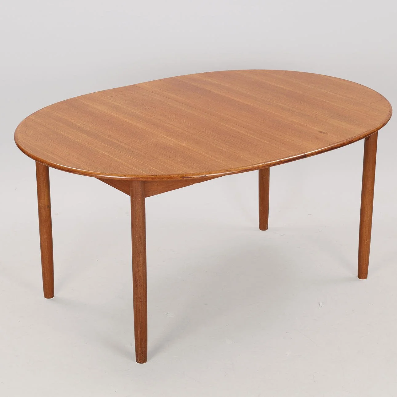 Teak Oval Dining Table .jpg