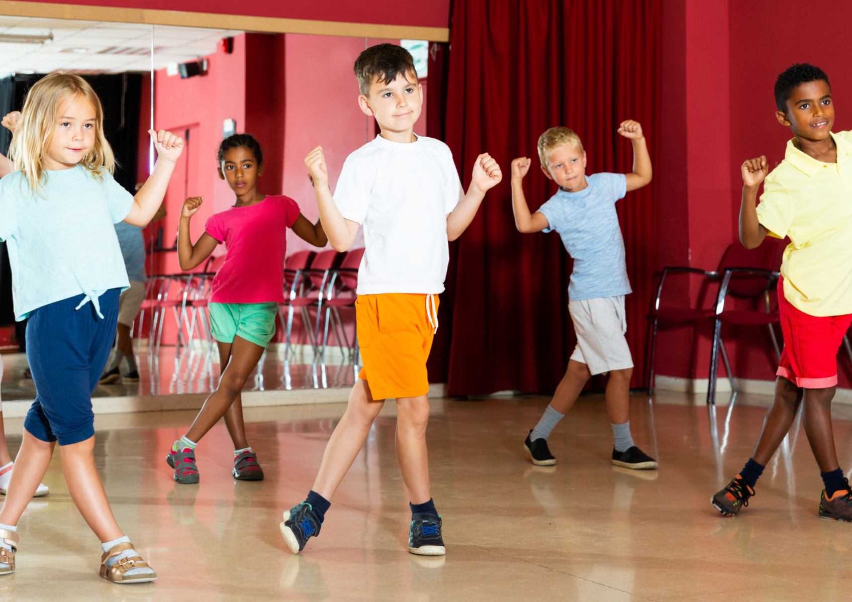 Boys and girls dancing hip hop in a dance studio in Grey Lynn, Auckland.