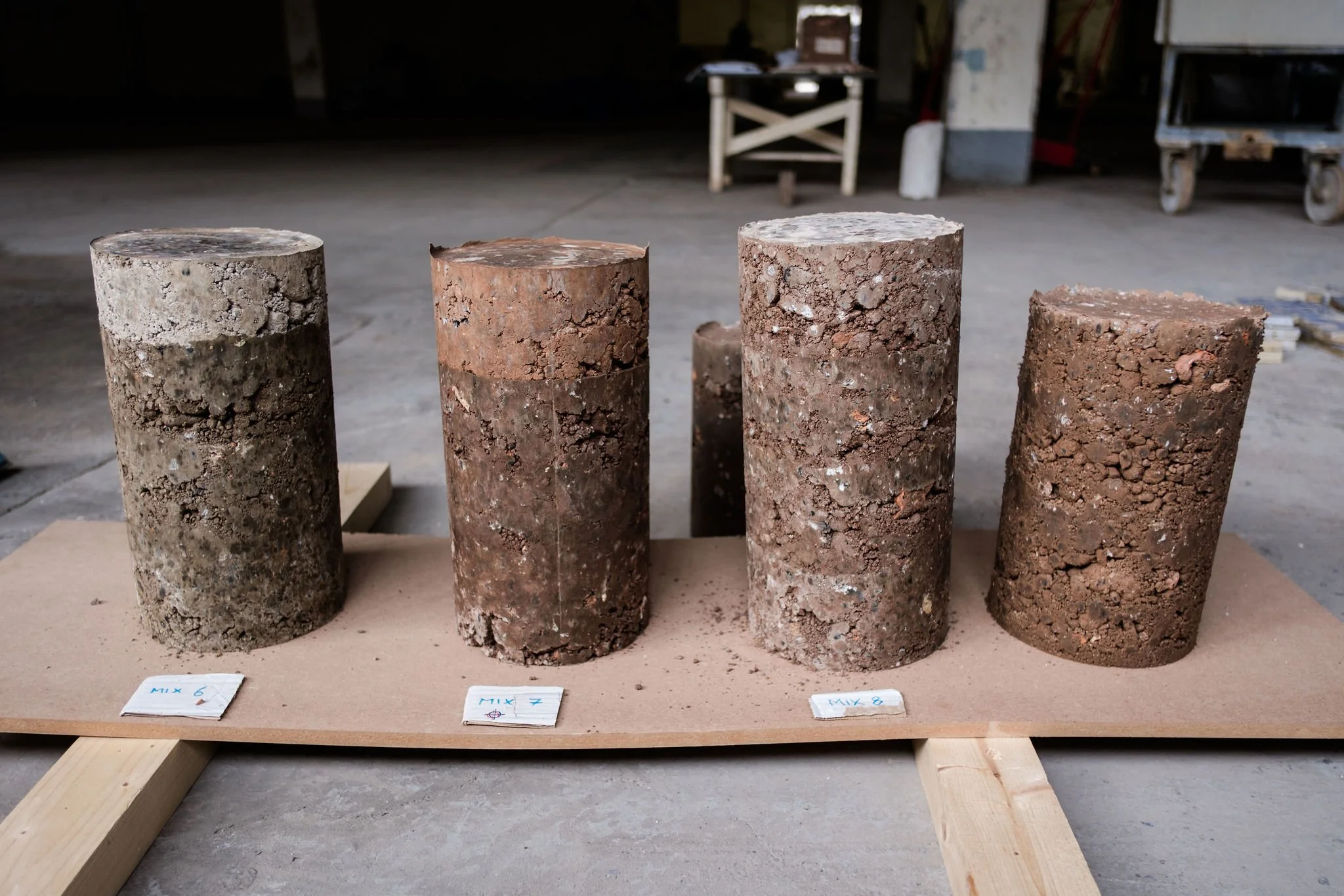 BritishCeramicsBiennial,SarahFraser,RammedEarthPilot,Week2-JennyHarper-41.jpg