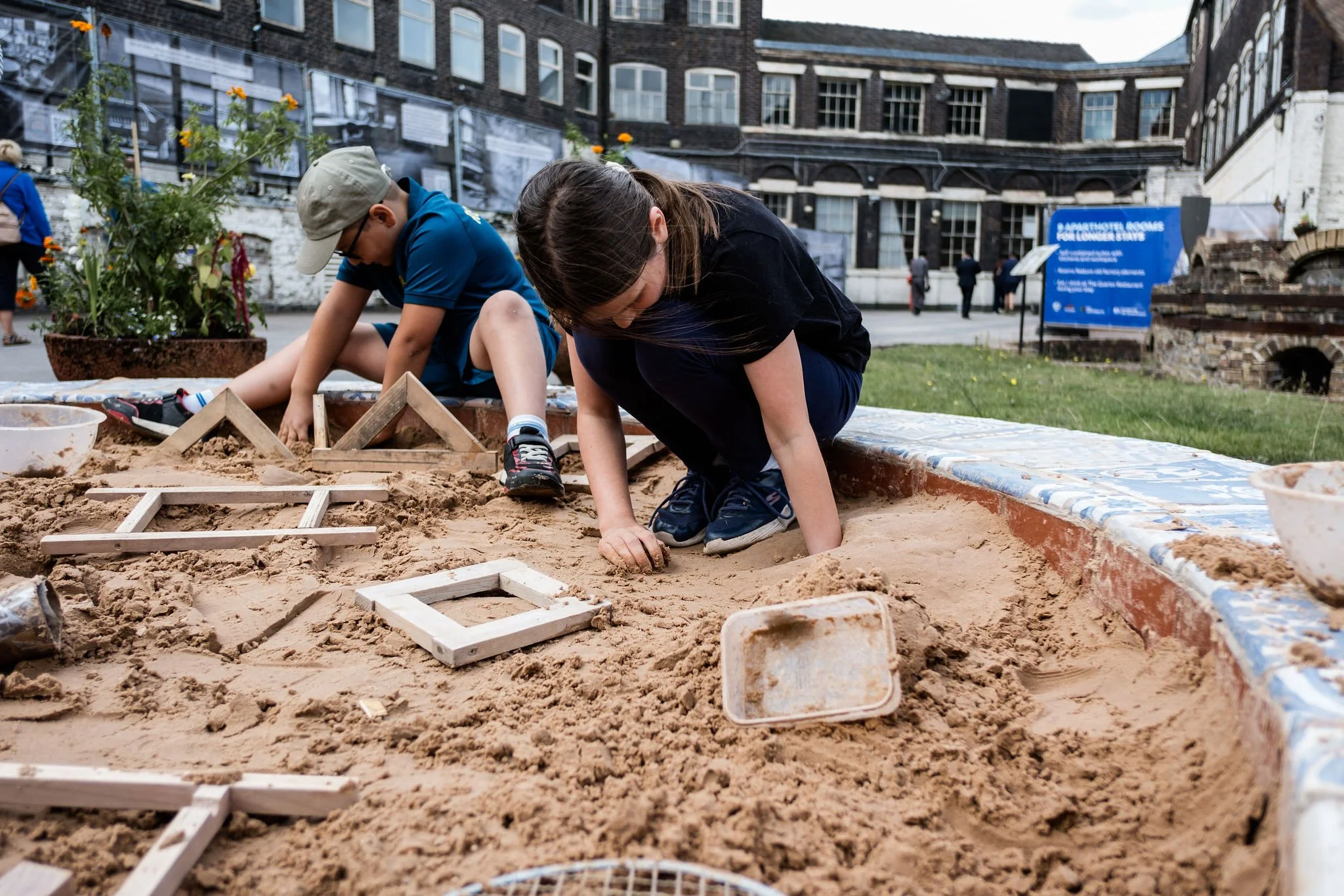 BritishCeramicsBiennial2025,Opening-JennyHarper-230.jpg