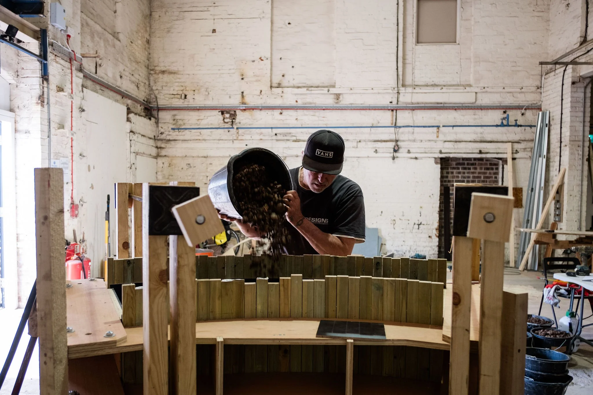 BritishCeramicsBiennial,SarahFraser,RammedEarthPilot,Week2-JennyHarper-132.jpg
