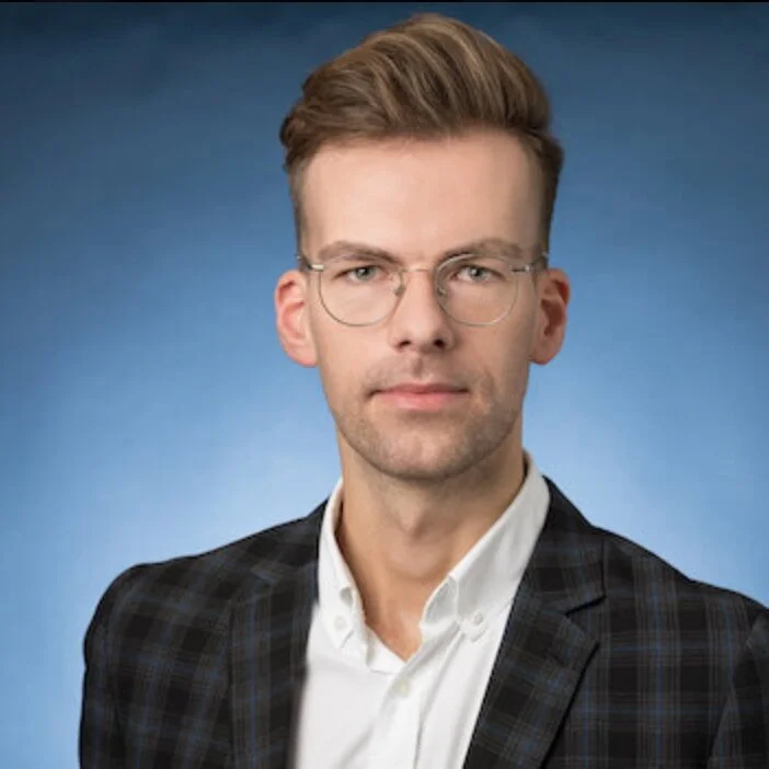 About Our People — The MOLE Clinic