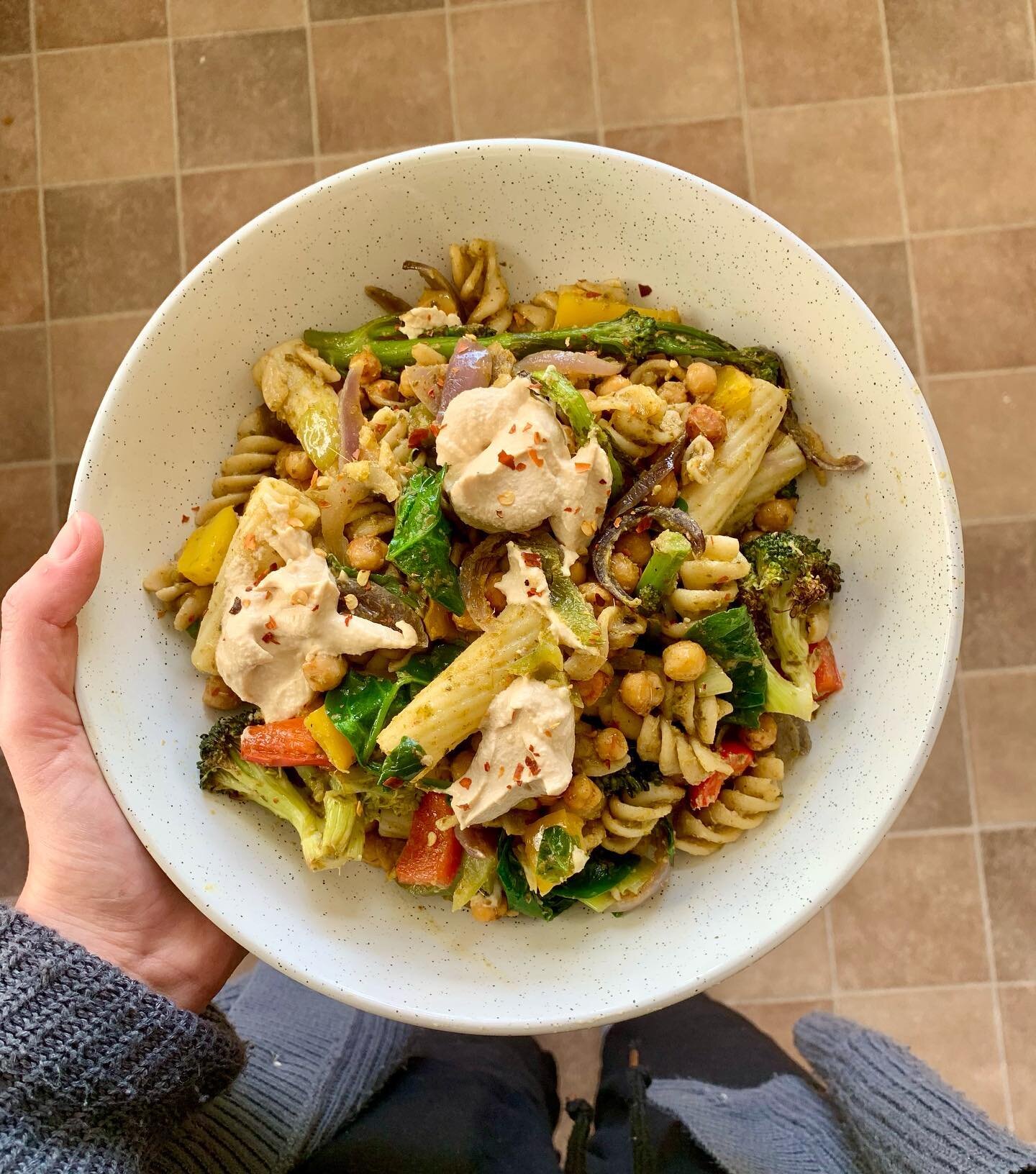 Roast vegetable pesto pasta with paprika chickpeas and homemade cashew cheese dolloped on top.

Quick, easy and great for getting a variety of plant foods into your day. I roasted mixed peppers, red onion, broccoli with salt and pepper. Chickpeas roa