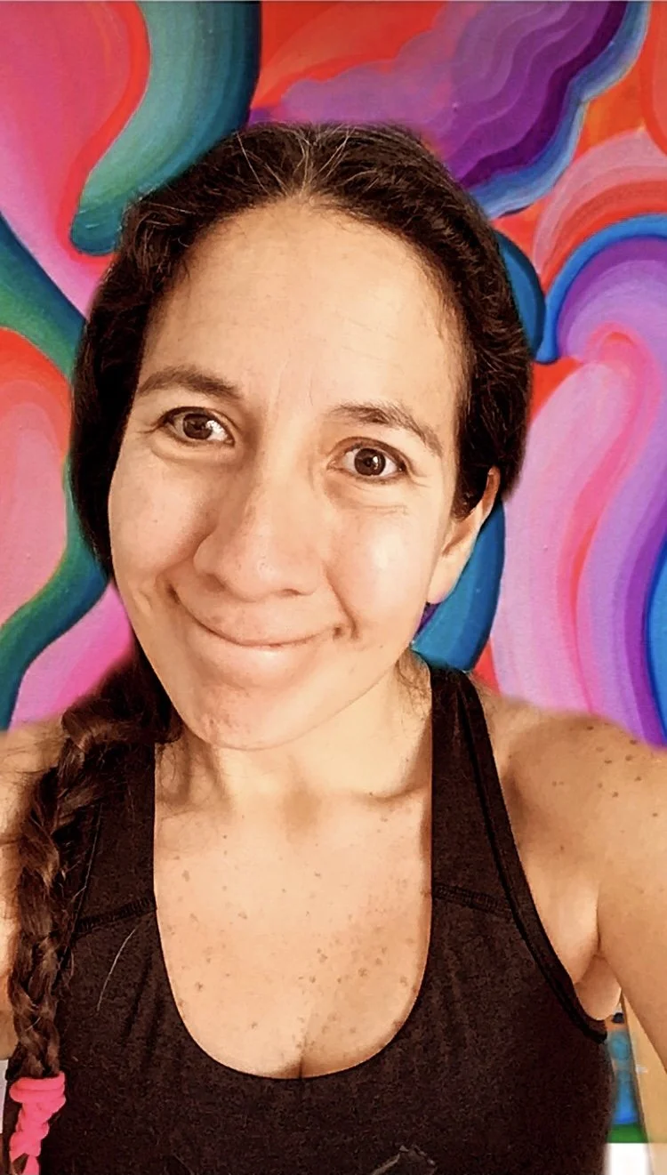 Maricarmen Smith is a Peruvian artist that paints colourful artworks, she is having a new exhibition locally in Liverpool, UK