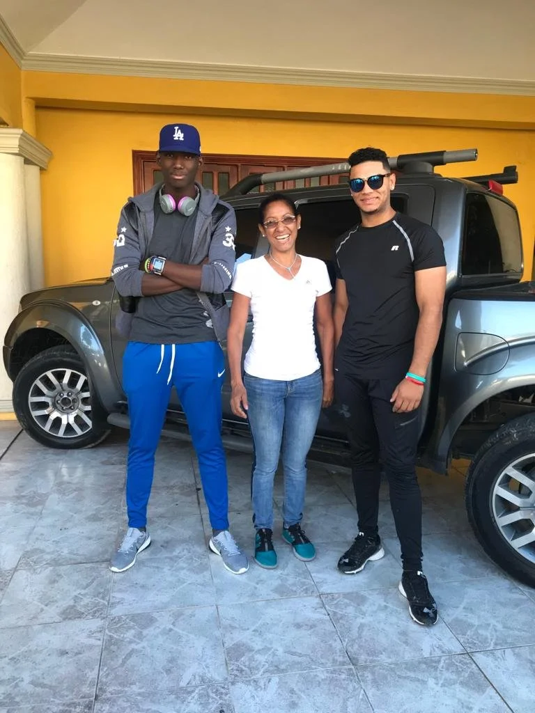 50ec3ef4-dff8-45dd-b9e4-eb305670bd86 2.JPG