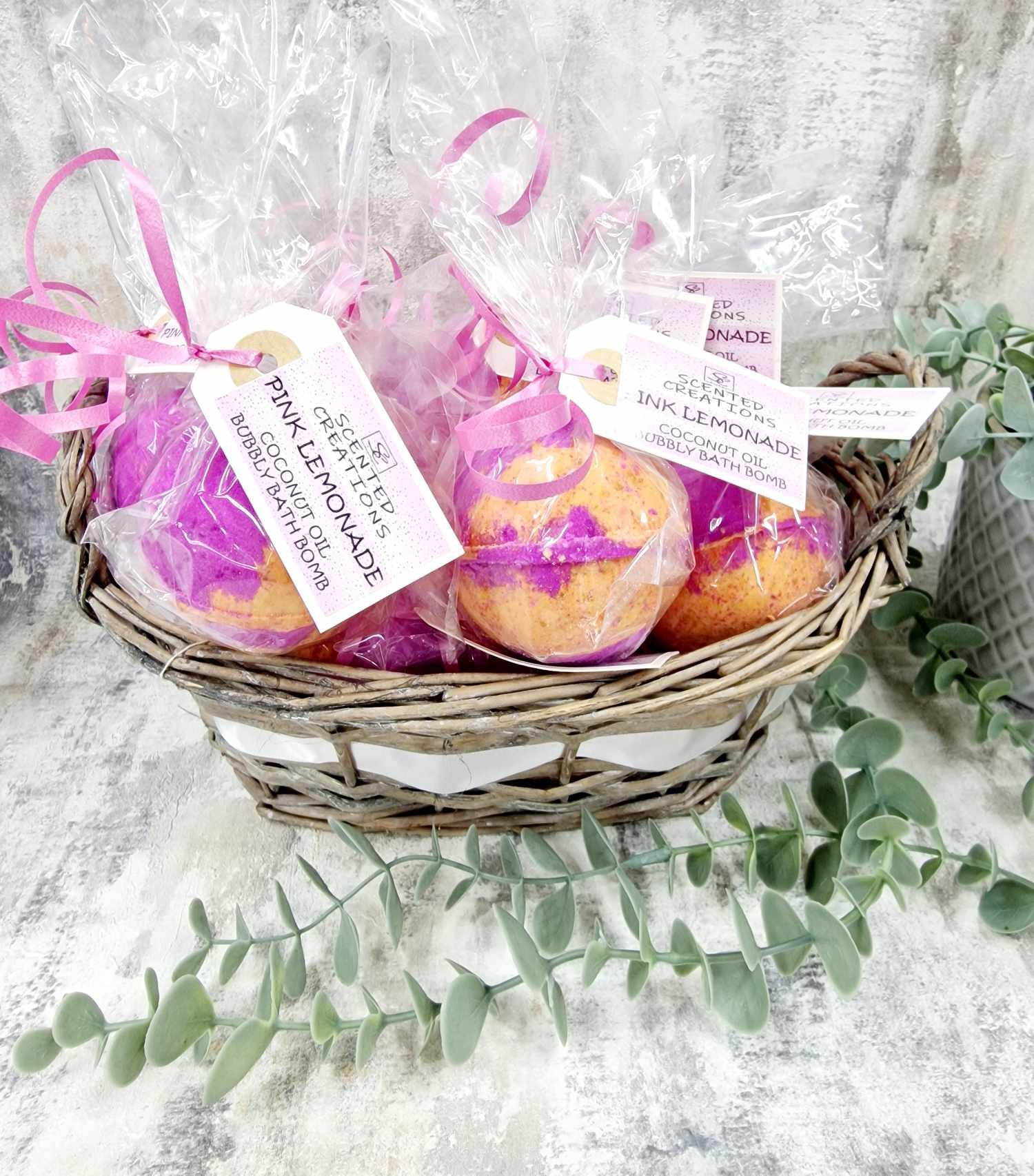 Bubbly Bath Bombs