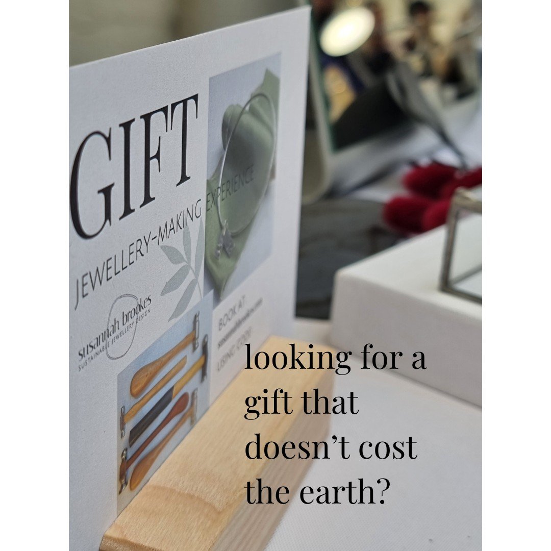 🥀 Looking for a gift that doesn't cost the earth (literally)?

🥀 Give the gift of creativity and a unique piece of jewellery with a jewellery-making experience voucher!

🥀Imagine the joy of gifting (or keeping!) a handmade one-of-a-kind piece of j