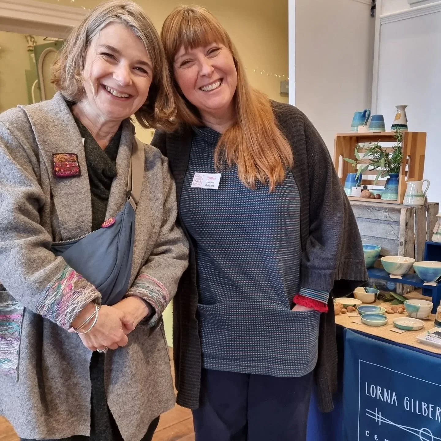 Hapoy day! 💚

How wonderful to meet @lornagilbertceramics at @saltaireinspired Winter Makers Market this weekend. Lorna and I 'virtually' know each other through our membership of @thejoyfulsellingcoach creative business coaching - and it's SO lovel