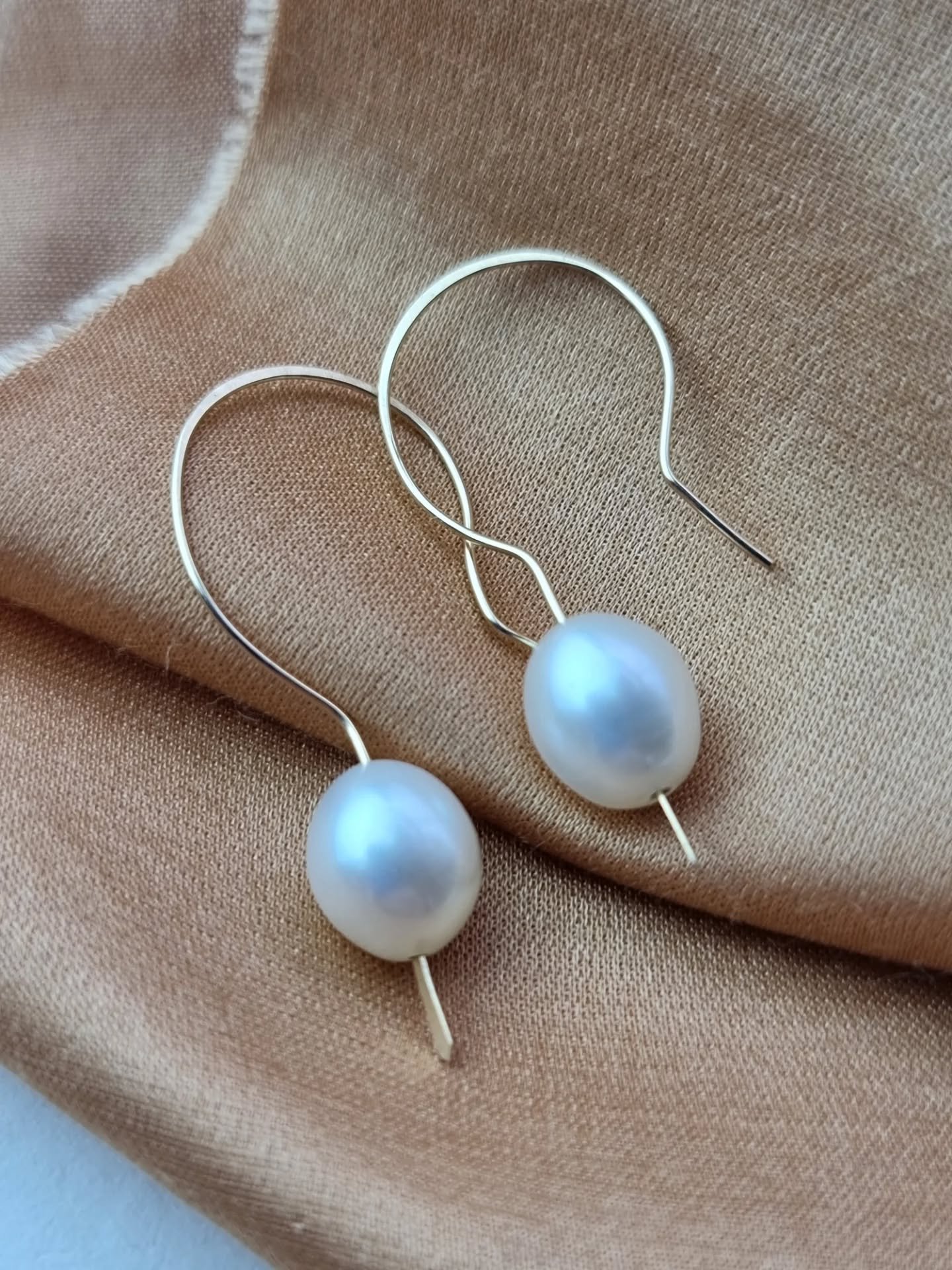 Just a few pretties 💚

These will be coming with me tomorrow - Sunday 9th November - to Melbourne Assembly Rooms. And then back to @thestudioatwirksworth for when the shop reopens on Wednesday 12th.

#shoplocal this Christmas 💚