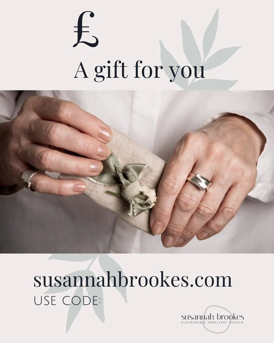 💝 Not sure what to choose? 💝

Did you know that you can purchase gift vouchers for both my jewellery and the jewellery-making workshops that I run from @thestudioatwirksworth in Derbyshire?

Just head over to the website to buy. You&rsquo;ll receiv