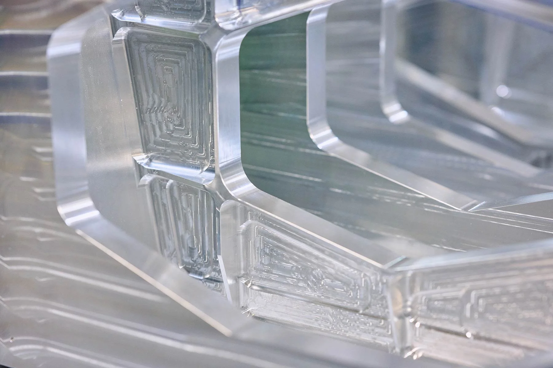 GKN manufacturing photographer