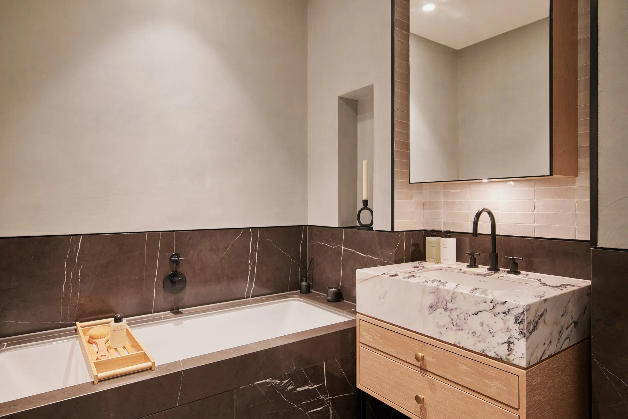 OneCrownPlace_0033.jpg