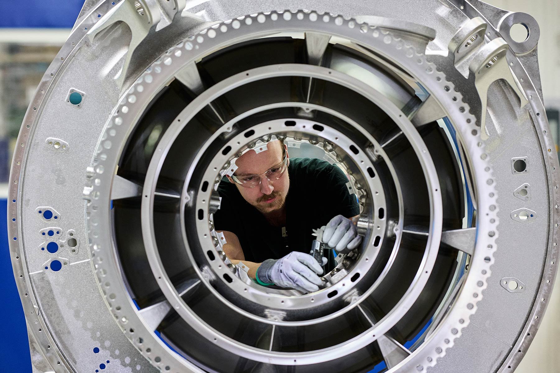 GKN manufacturing photographer