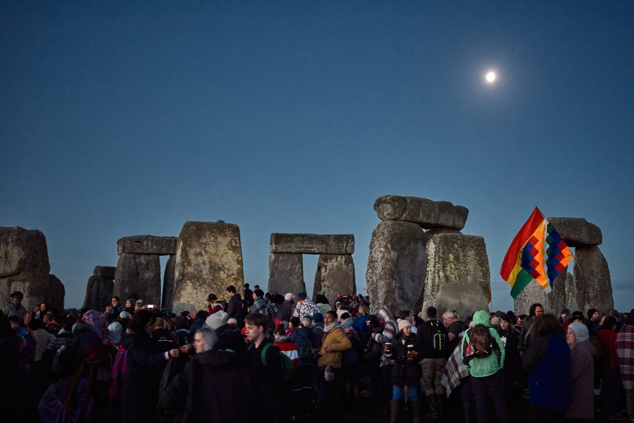 Stonehenge_Solstice_0085.jpg