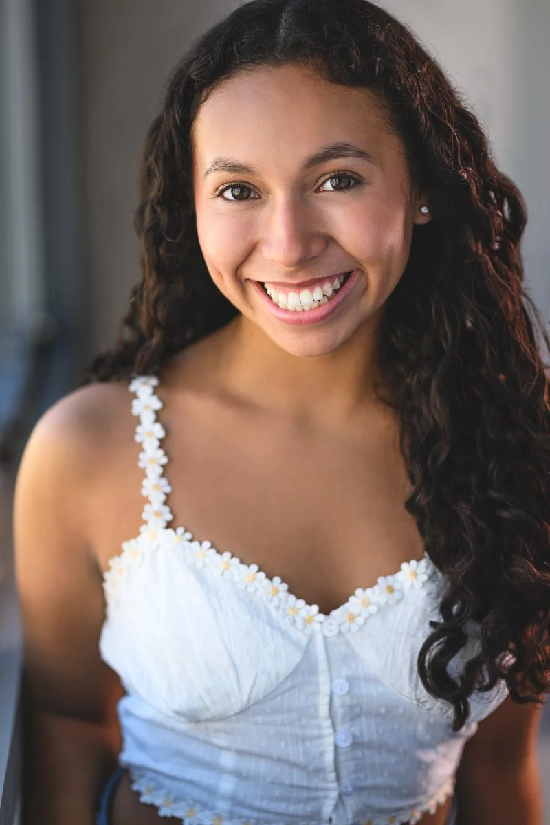 Valeria_Flores_0027 RT.jpg