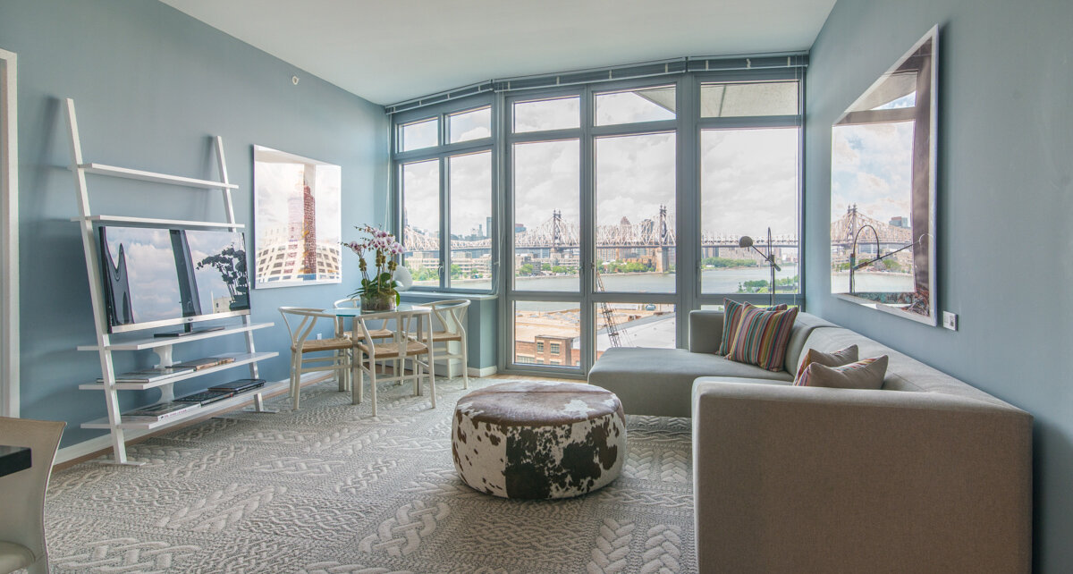 4545 Center Blvd Interiors 015.jpg