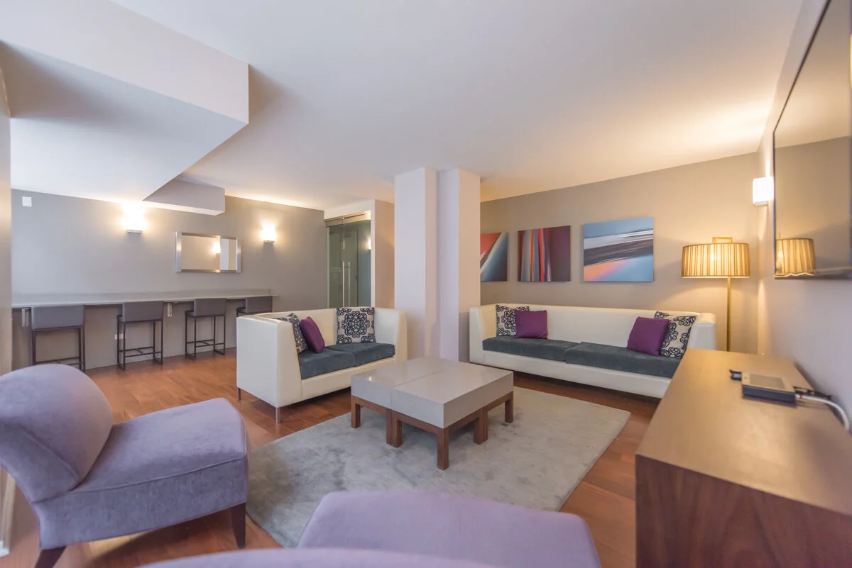 Longacre House Lounge 003.jpg