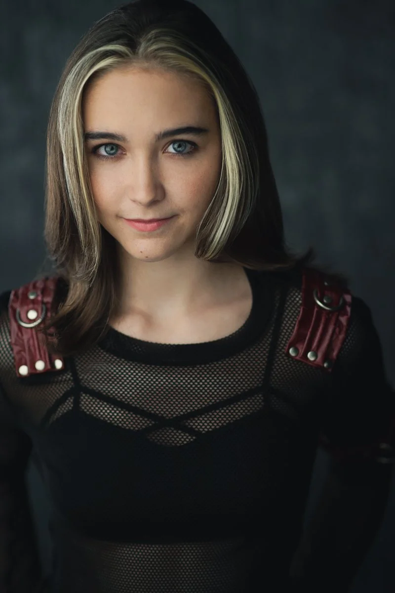 Ella_Warren_24 RT.jpg