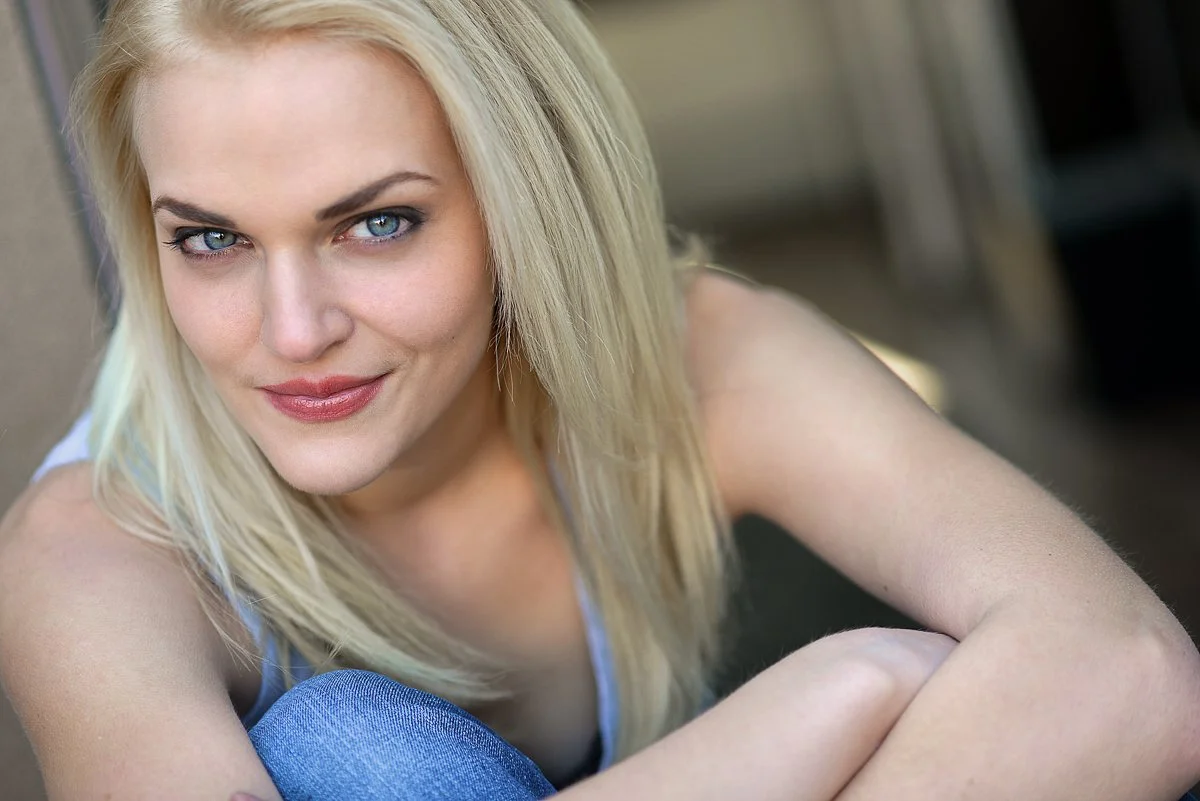 Madeline Brewer 155.jpg