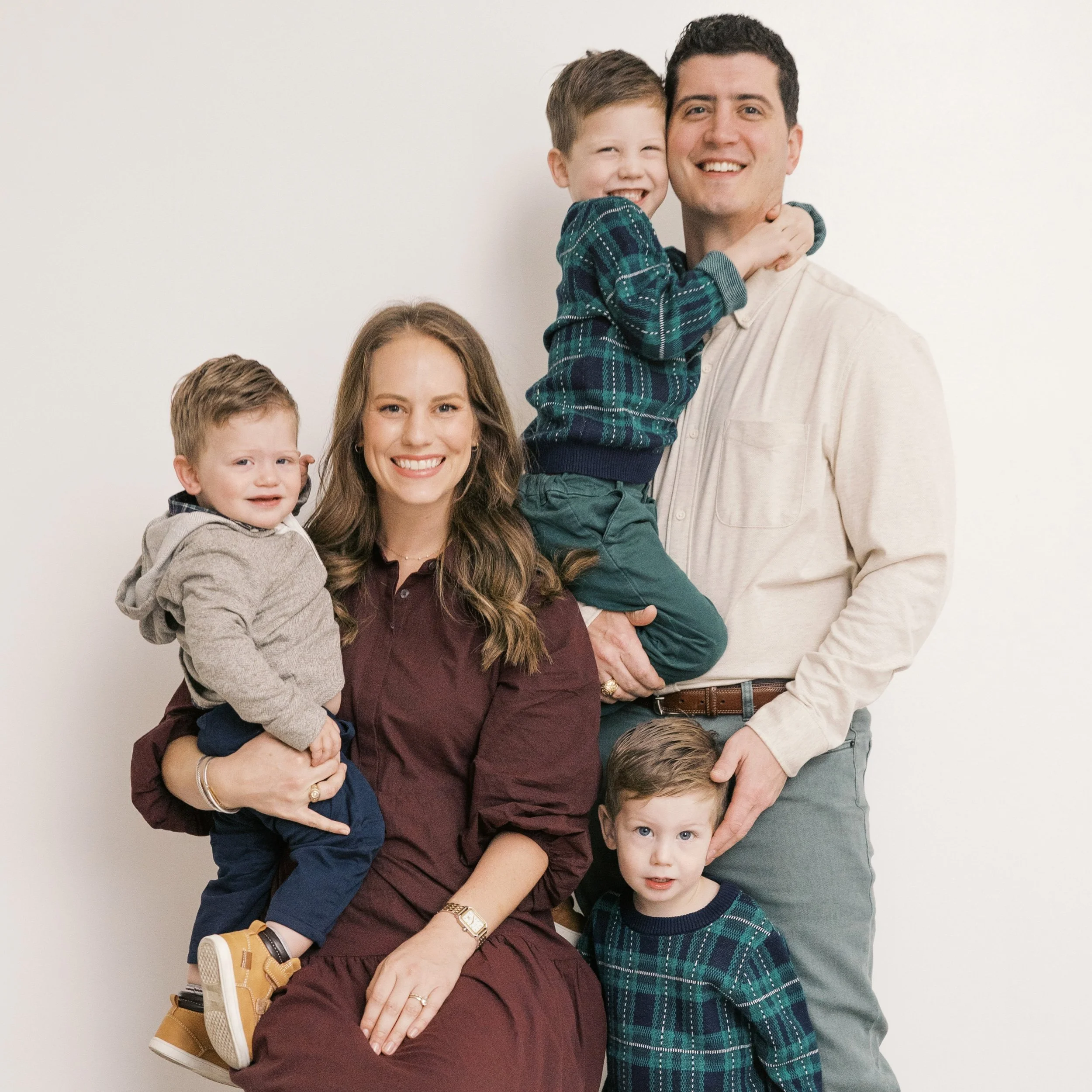 Part-Time Nanny for Three Young Boys in Fort Worth (76132)