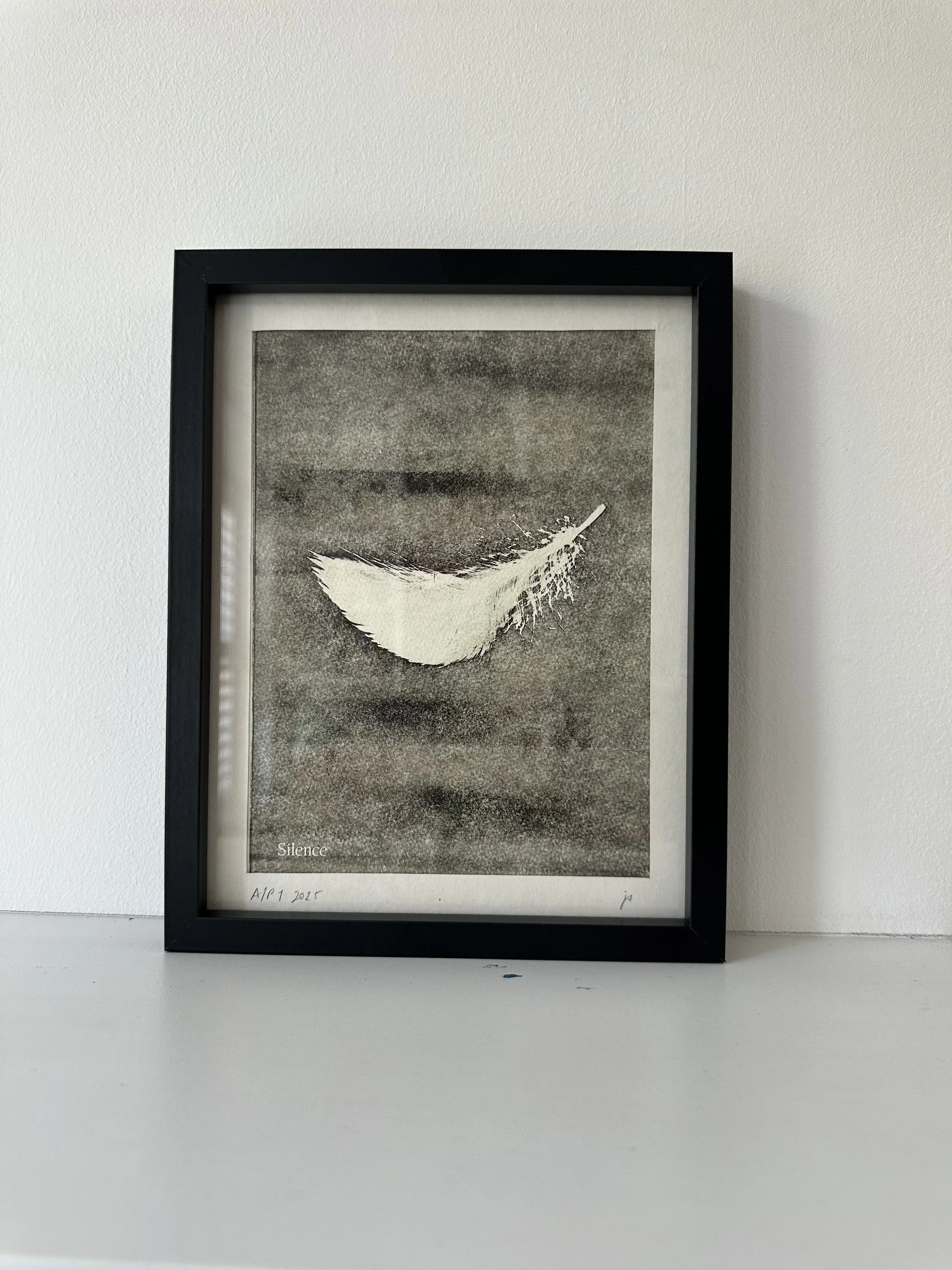 Silence (black frame)