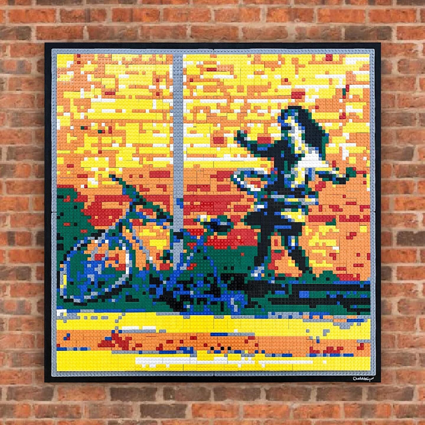 I still can&rsquo;t believe Banksy came to nottingham.
Here is my LEGO tribute to the 
hula girl. 
Swipe ➡️ to see process. 

@banksy you&rsquo;re always welcome back if you fancy creating another one 😜✌🏼

#banksy #banksyart #banksyartwork #legoart