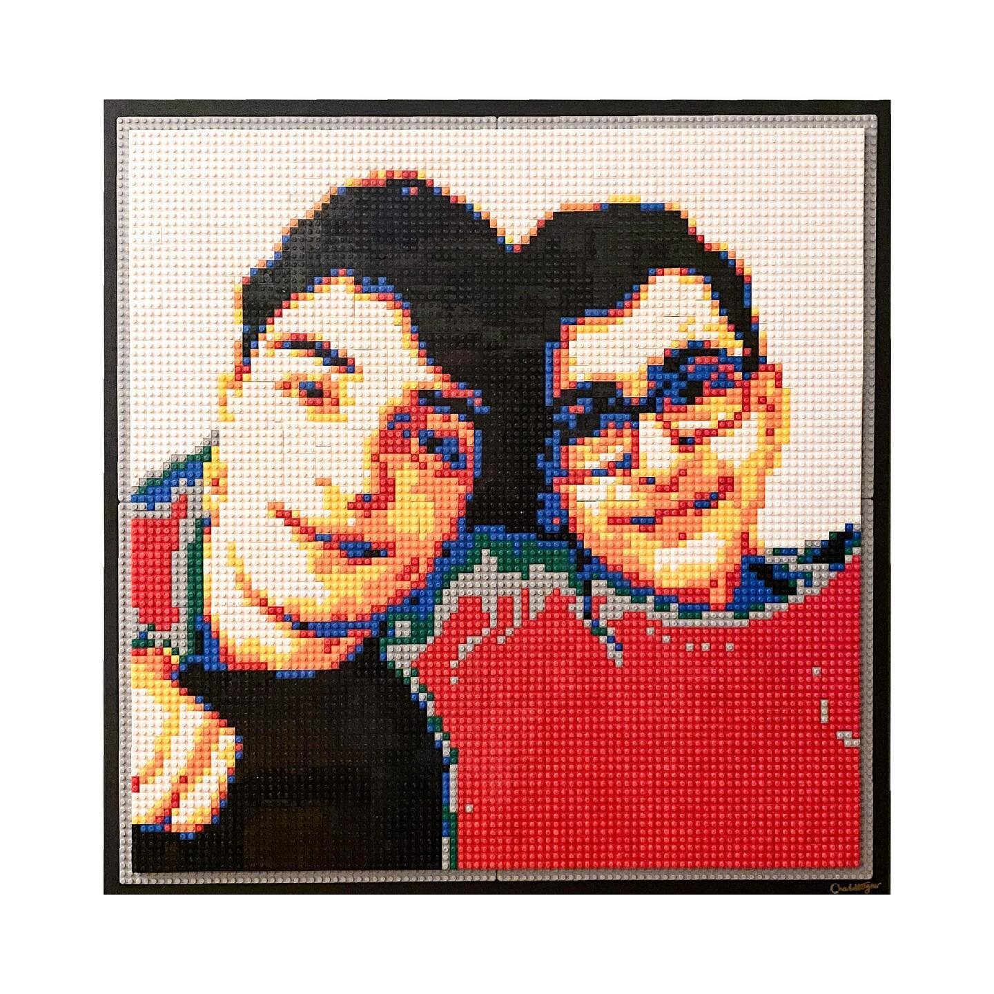 Commission piece of two brothers 👬 
This piece is now located in Hertfordshire 🙌🏼 
I feel so blessed to be able to create these portraits for people 💖

#family #love #friends #happy #instagood #life #photography #fun #brothers #lego #legoart #sib