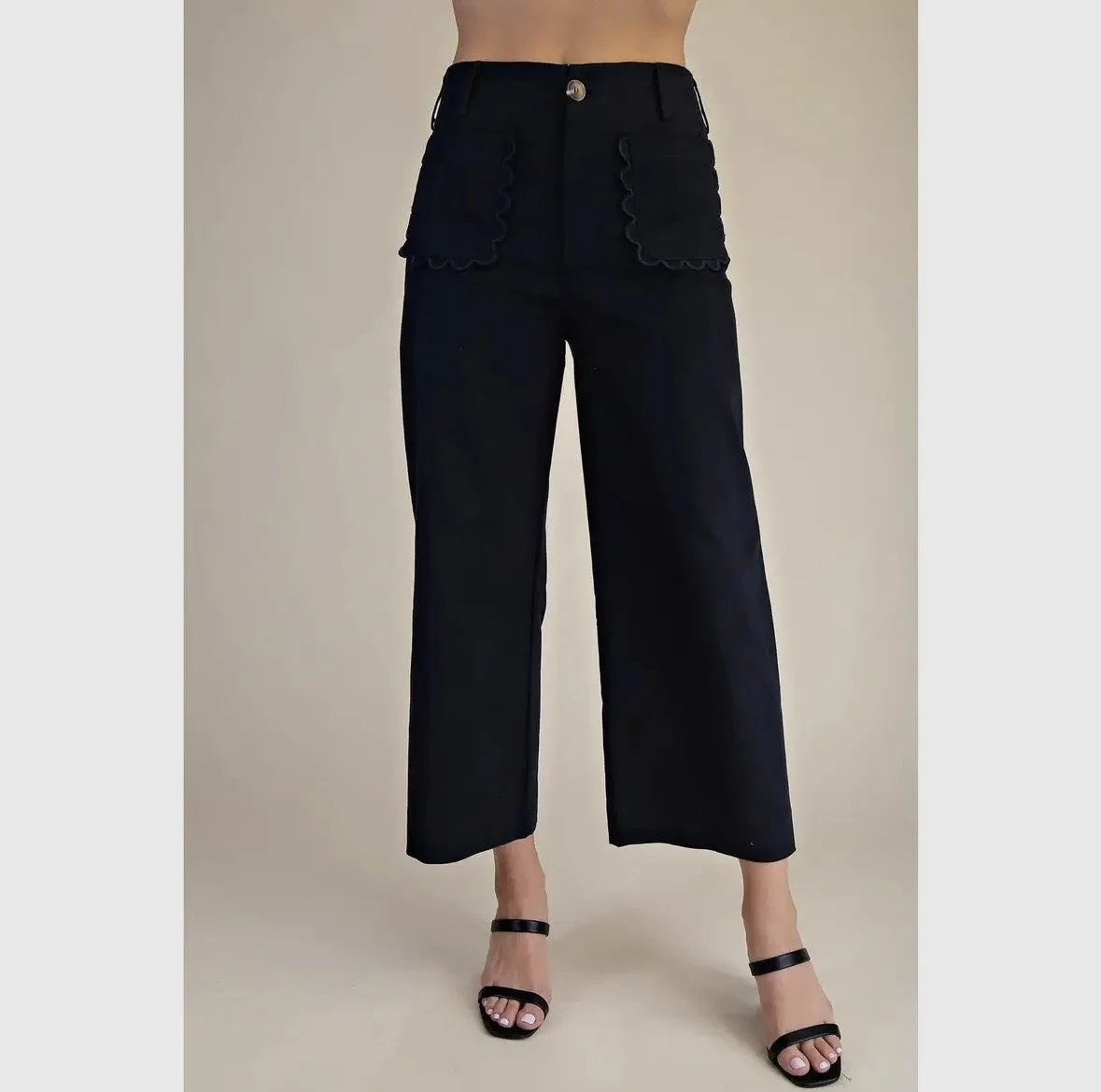 Scalloped Pocket Pant