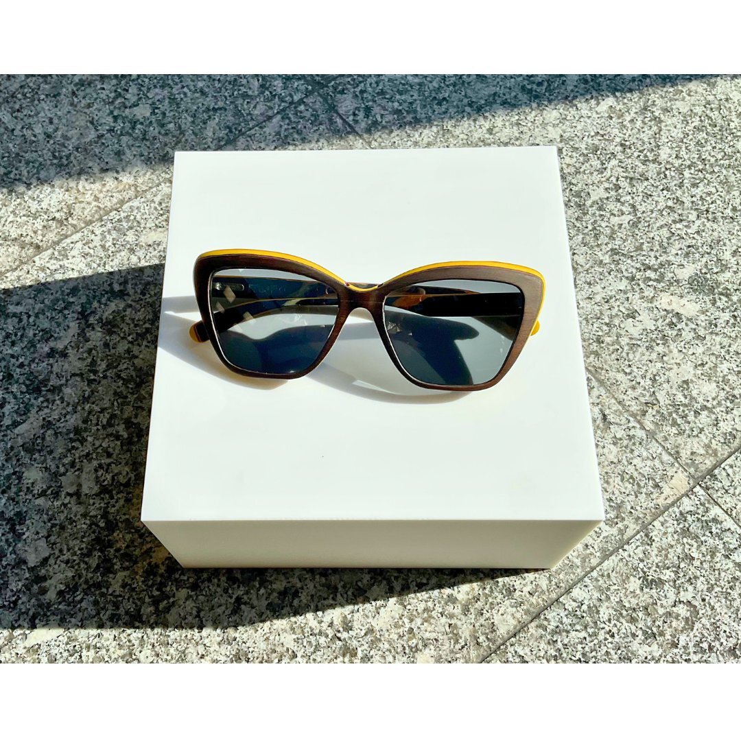 When the client's frame comes in better than expected!! 😍

#feb31stusa #feb31st #feb31stsunglasses #woodframes #eyewear #style #kingstreet #design #charleston #downtowncharleston #shoplocalcharleston #vision #sunglasses