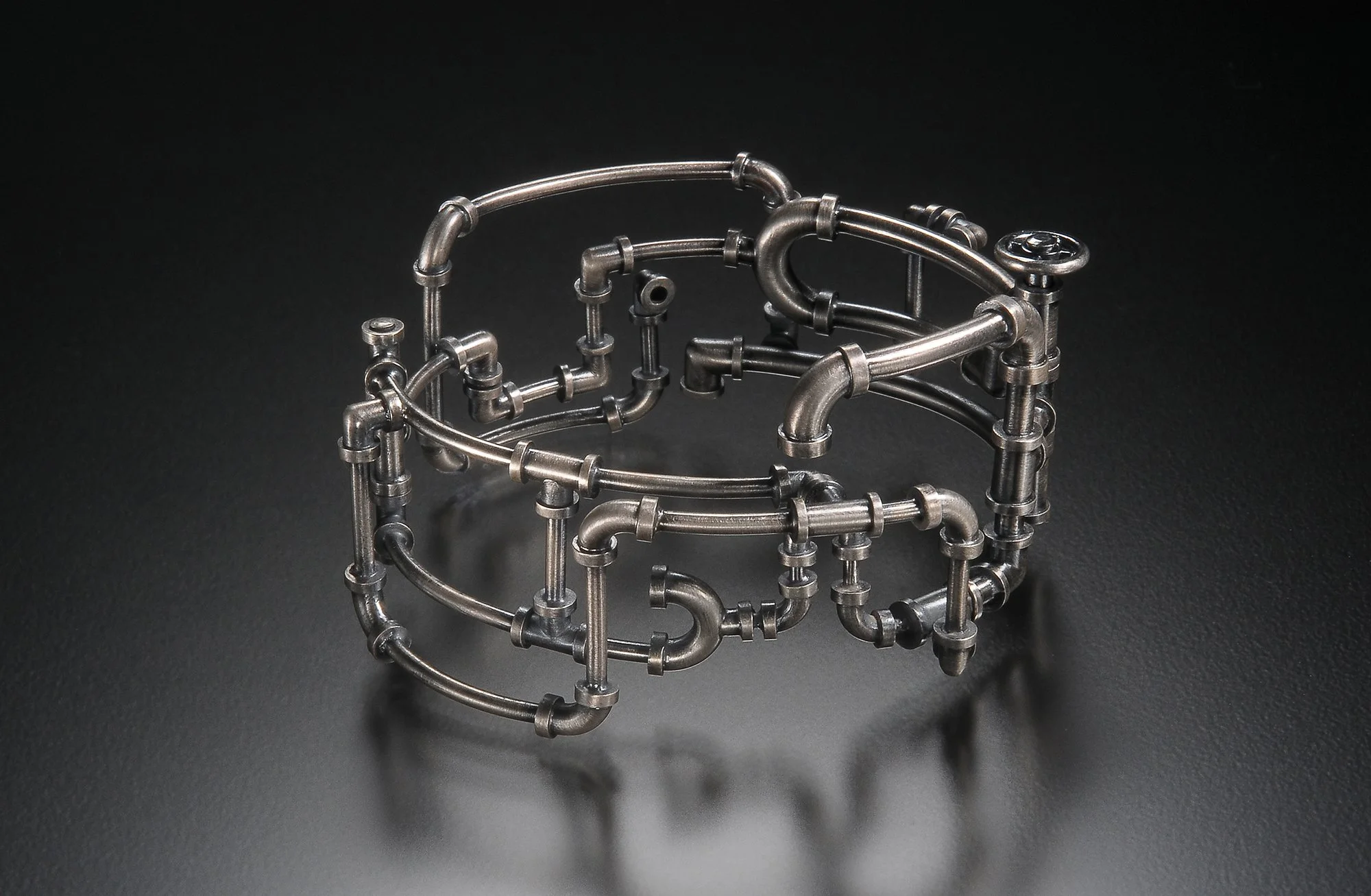  Pipe Bracelet 