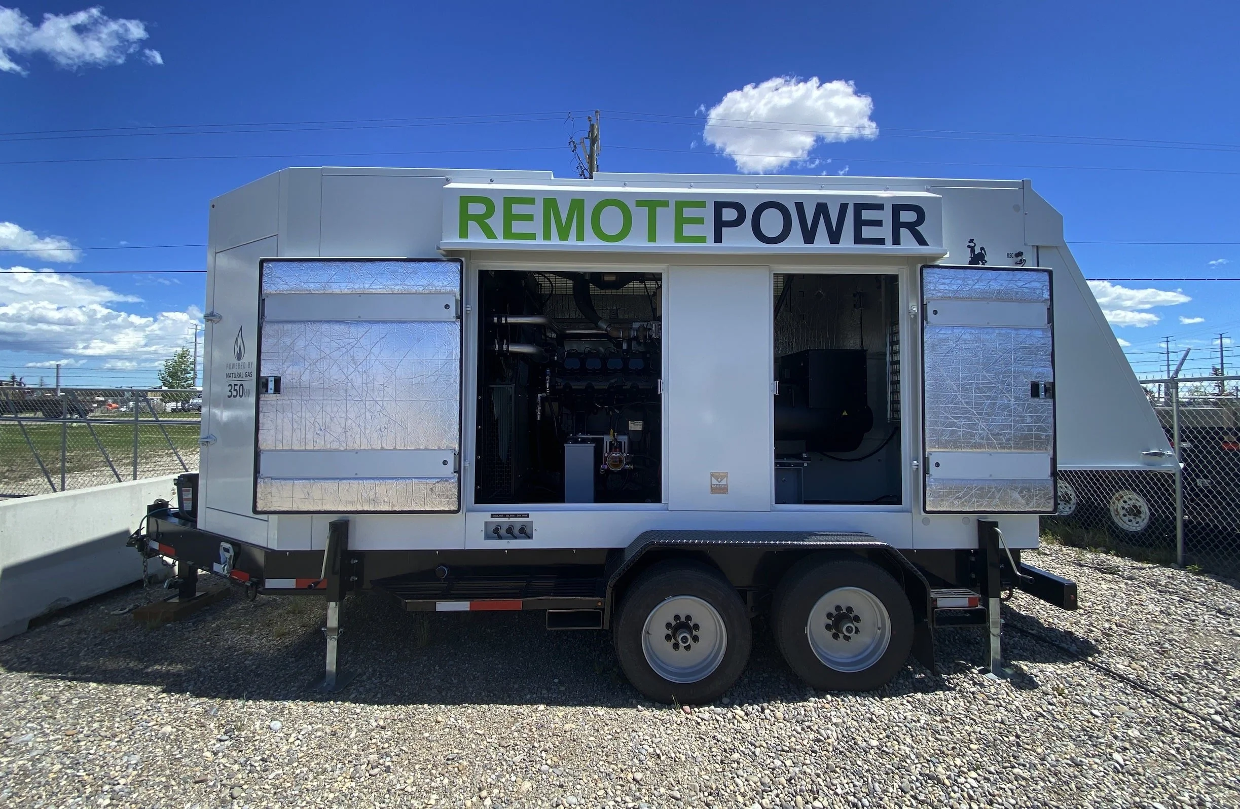 350kW Side View-min.jpg