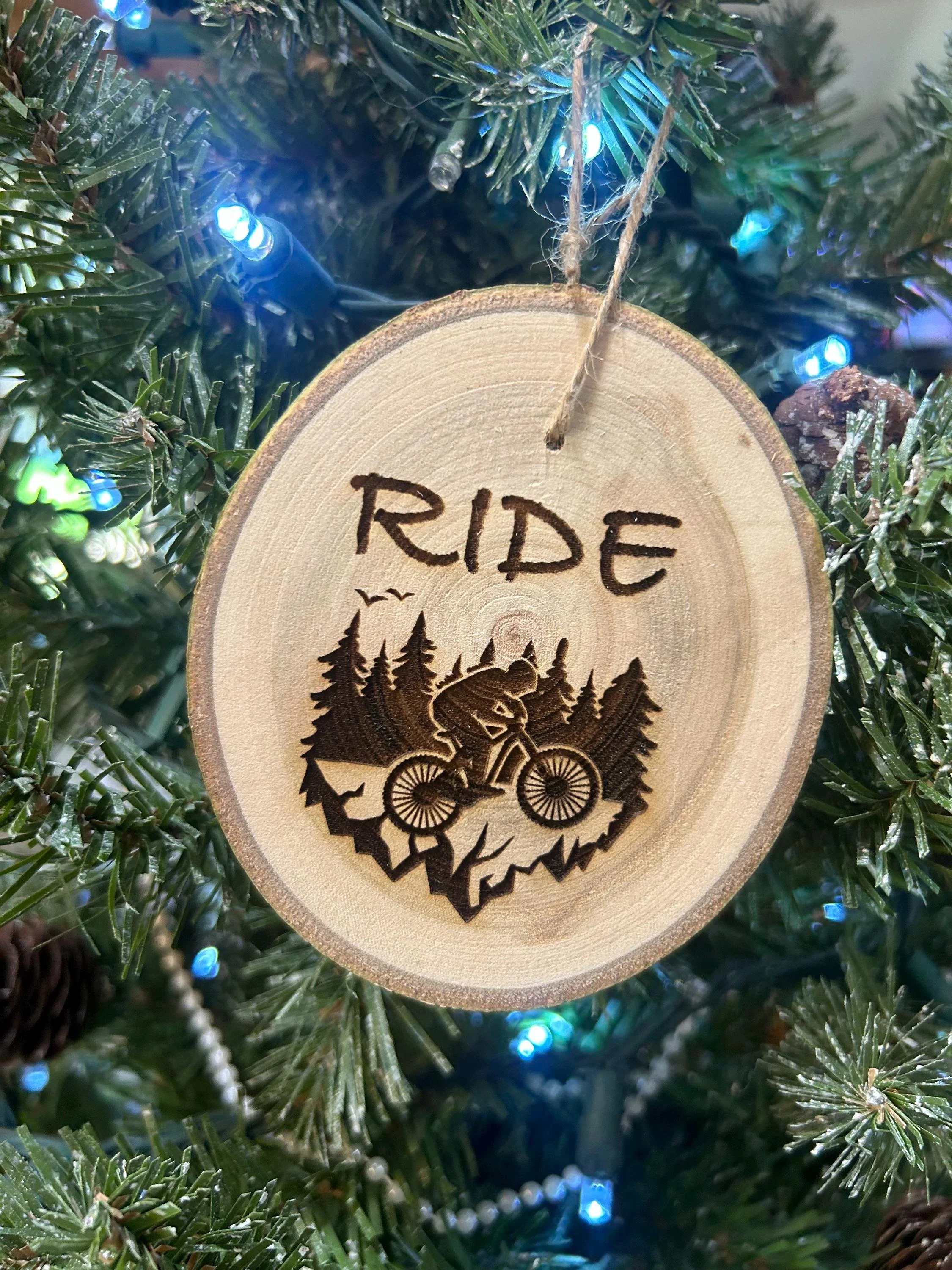 https://i.etsystatic.com/23379644/r/il/03e0fe/6853978939/il_fullxfull.6853978939_b6qn.jpg
